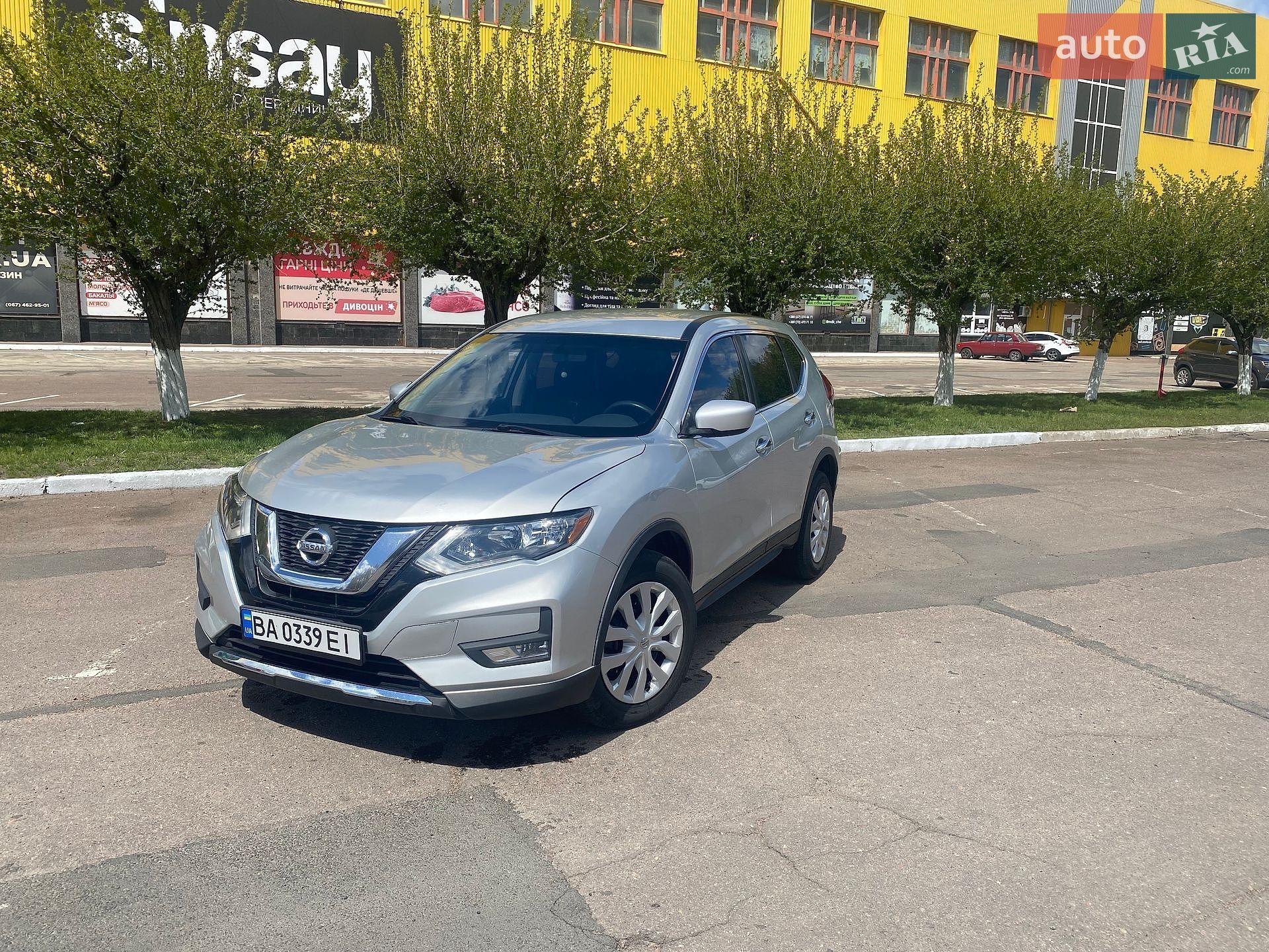 Nissan Rogue 2017 VIN KNMAT2MV2HP559615 фото оголошення 18 з 39