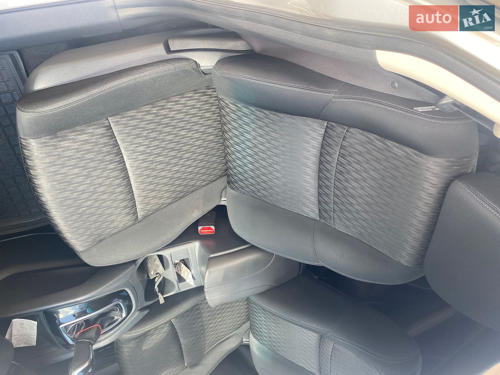 Nissan Rogue 2017 VIN KNMAT2MV2HP559615 фото оголошення 29 з 39