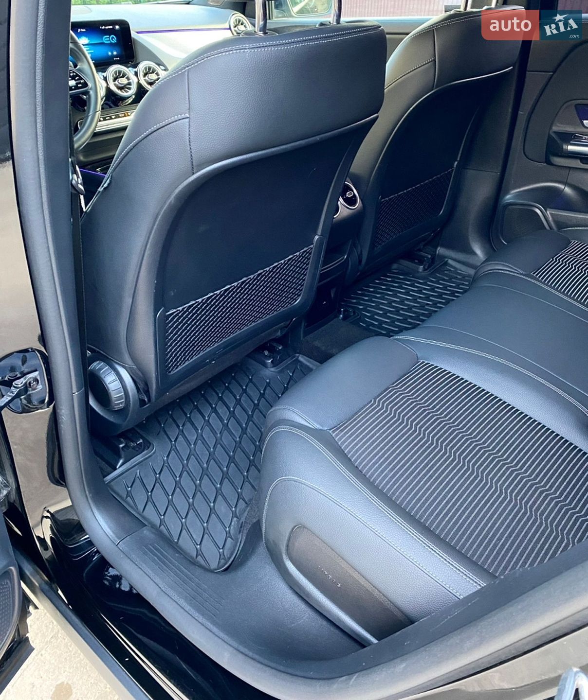 Mercedes-Benz EQA 2021 VIN W1N2437011J025358 фото оголошення 25 з 34
