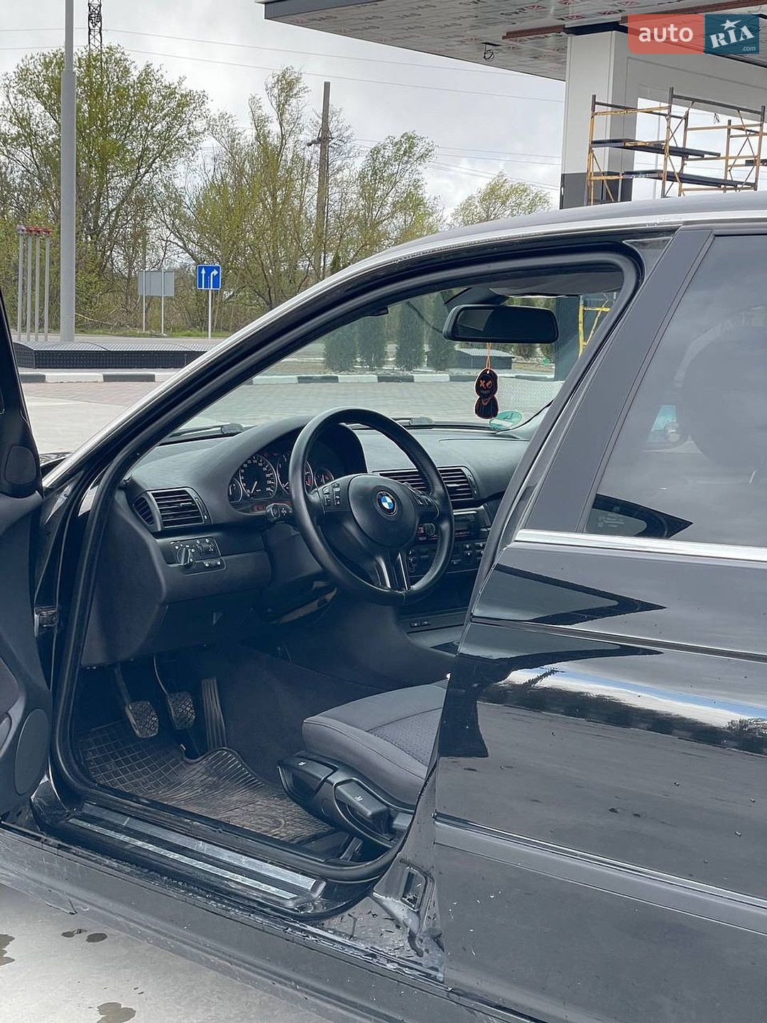 BMW 3 Series 2004 VIN WBAEY31020KS44698 фото оголошення 21 з 34