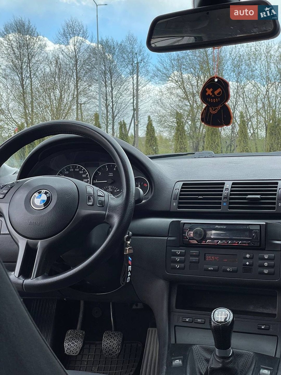 BMW 3 Series 2004 VIN WBAEY31020KS44698 фото оголошення 27 з 34