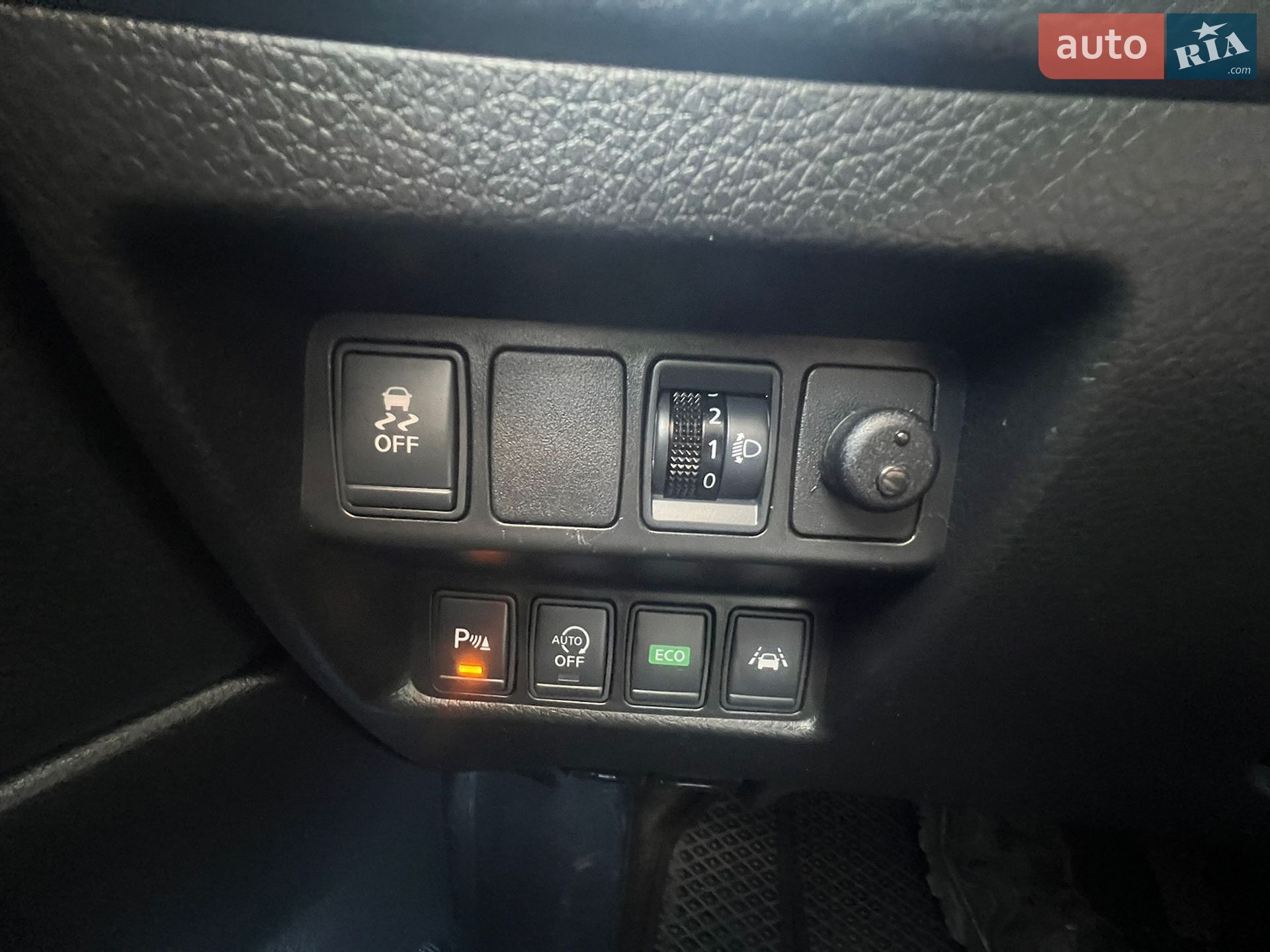 Nissan Qashqai 2015 VIN SJNFDAJ11U1355734 фото оголошення 9 з 9