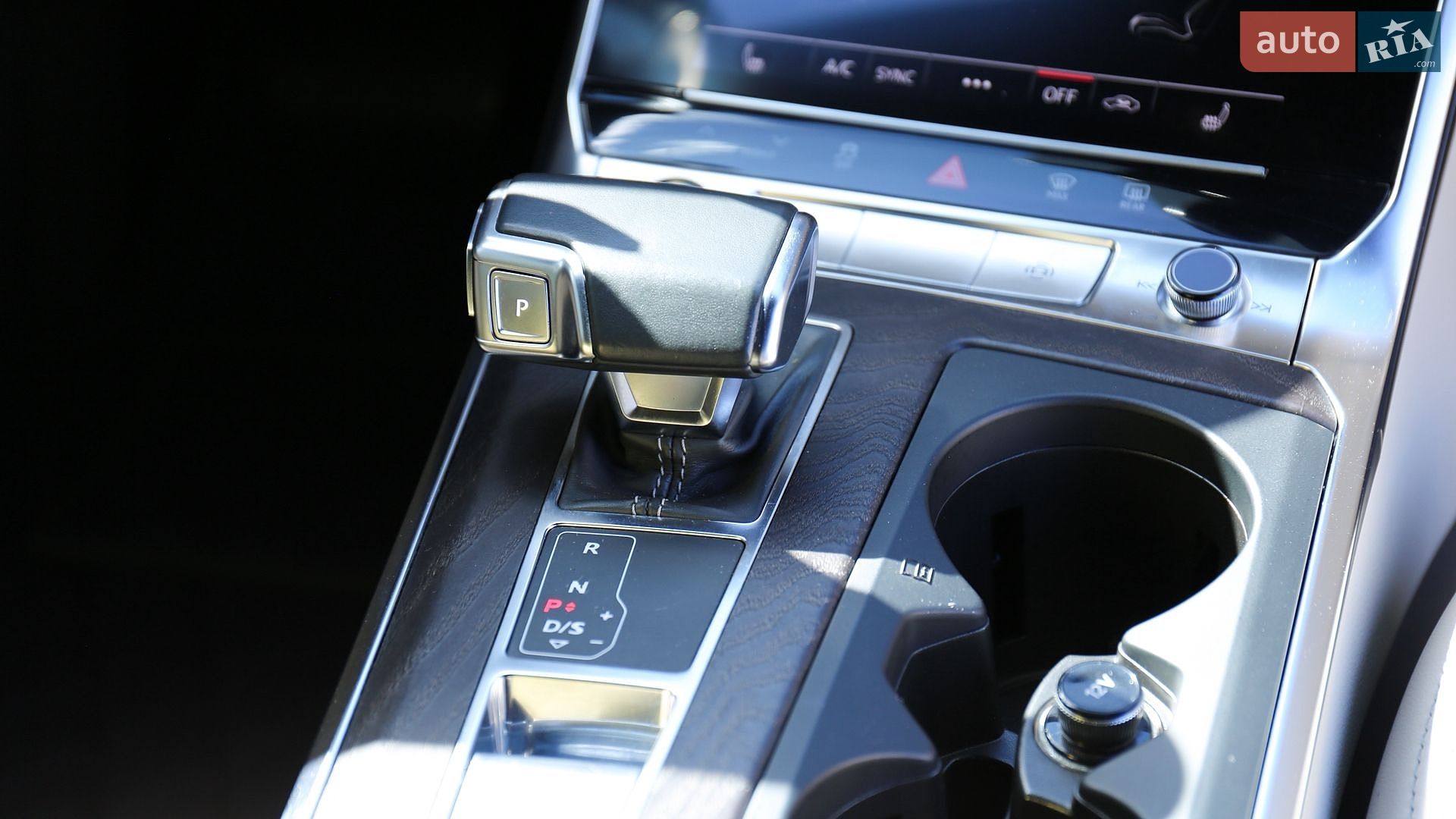 Audi A7 Sportback 2018 VIN WAUP2AF23KN033262 фото оголошення 38 з 63