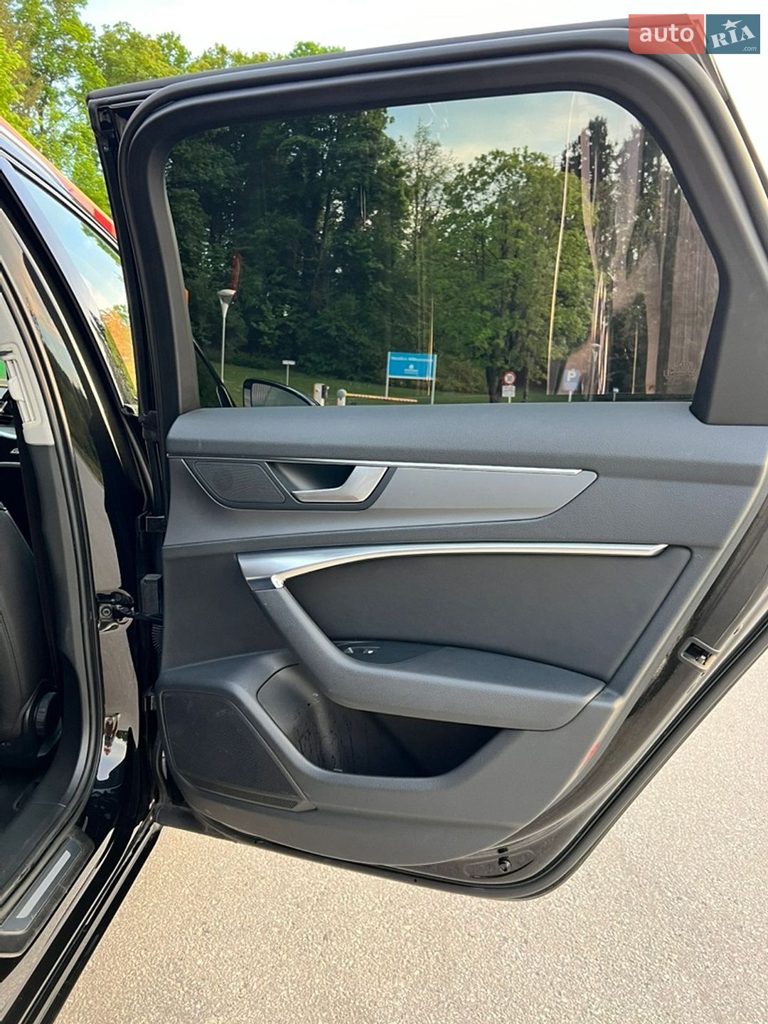 Audi A6 2019 VIN WAUZZZF22LN009667 фото оголошення 24 з 29