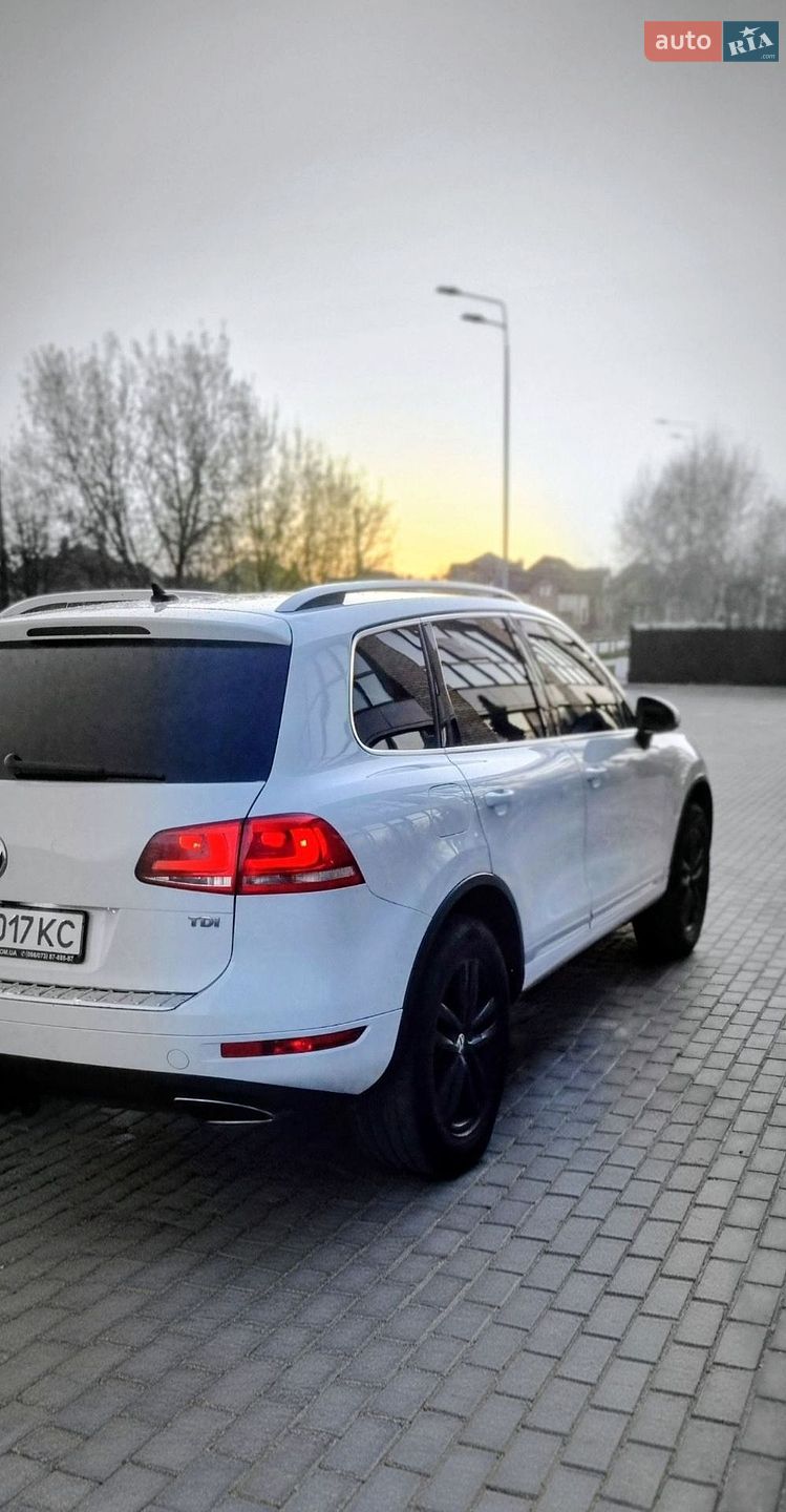Volkswagen Touareg 2013 VIN WVGEP9BP7DD012947 фото оголошення 8 з 30