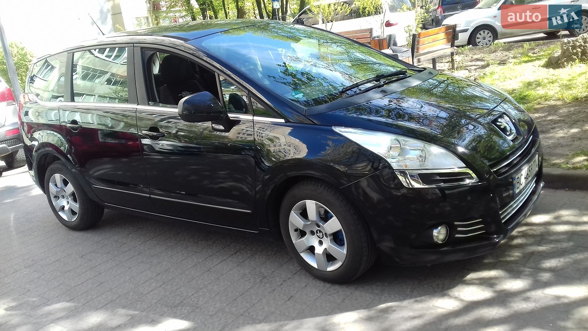 Peugeot 5008 2013 VIN VF30ERHE8DS194429 фото оголошення 3 з 39