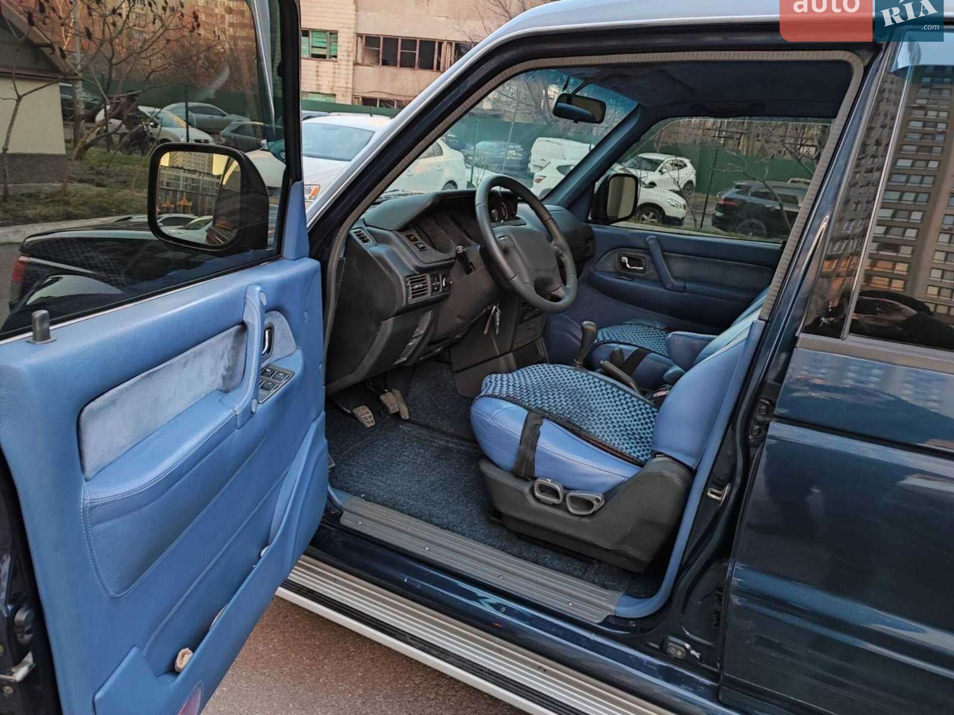 Mitsubishi Pajero 1997 VIN JMB0NV460VJ005176 фото оголошення 7 з 31