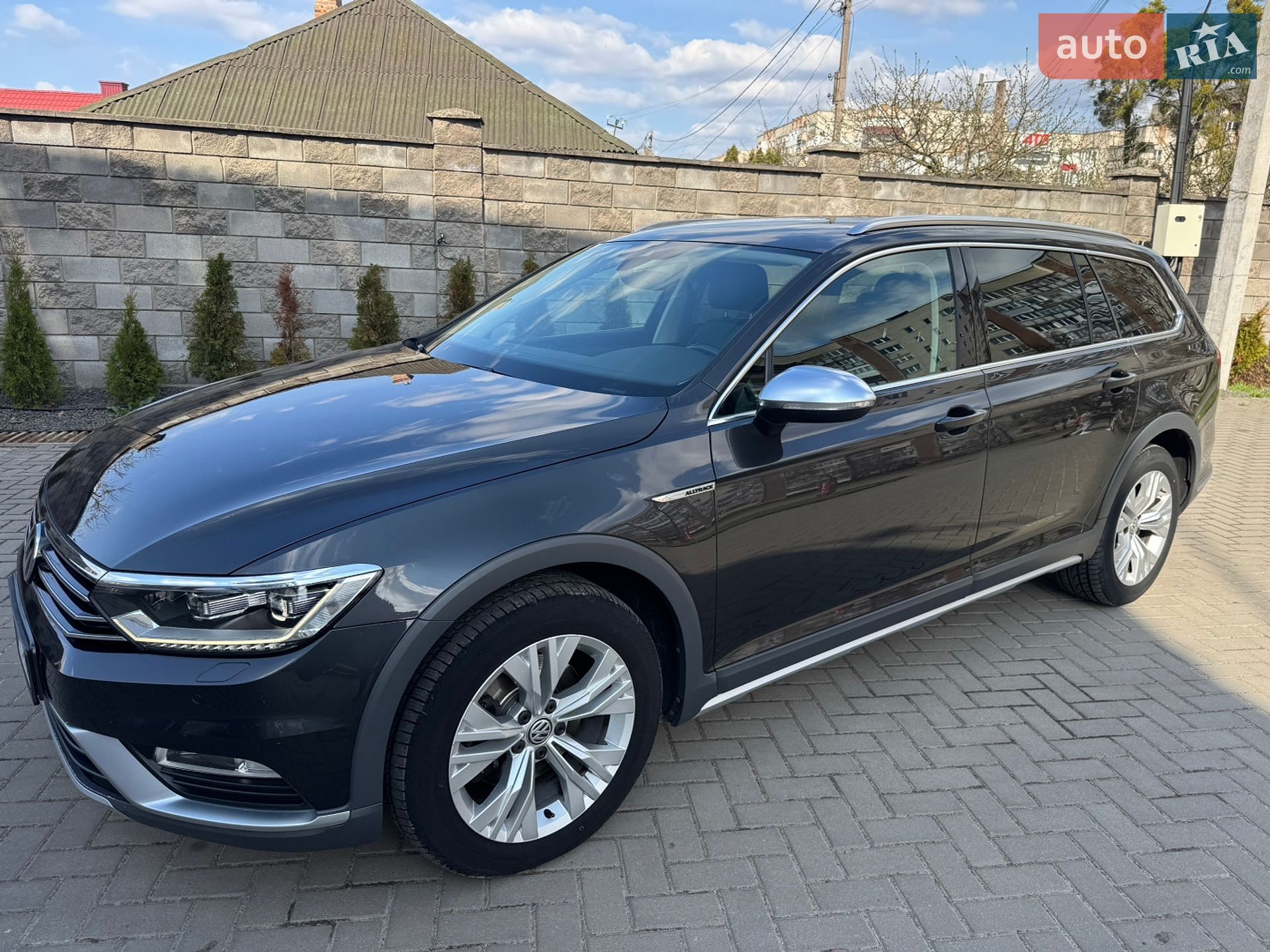 Volkswagen Passat Alltrack 2018 VIN WVWZZZ3CZKE044981 фото оголошення 3 з 37