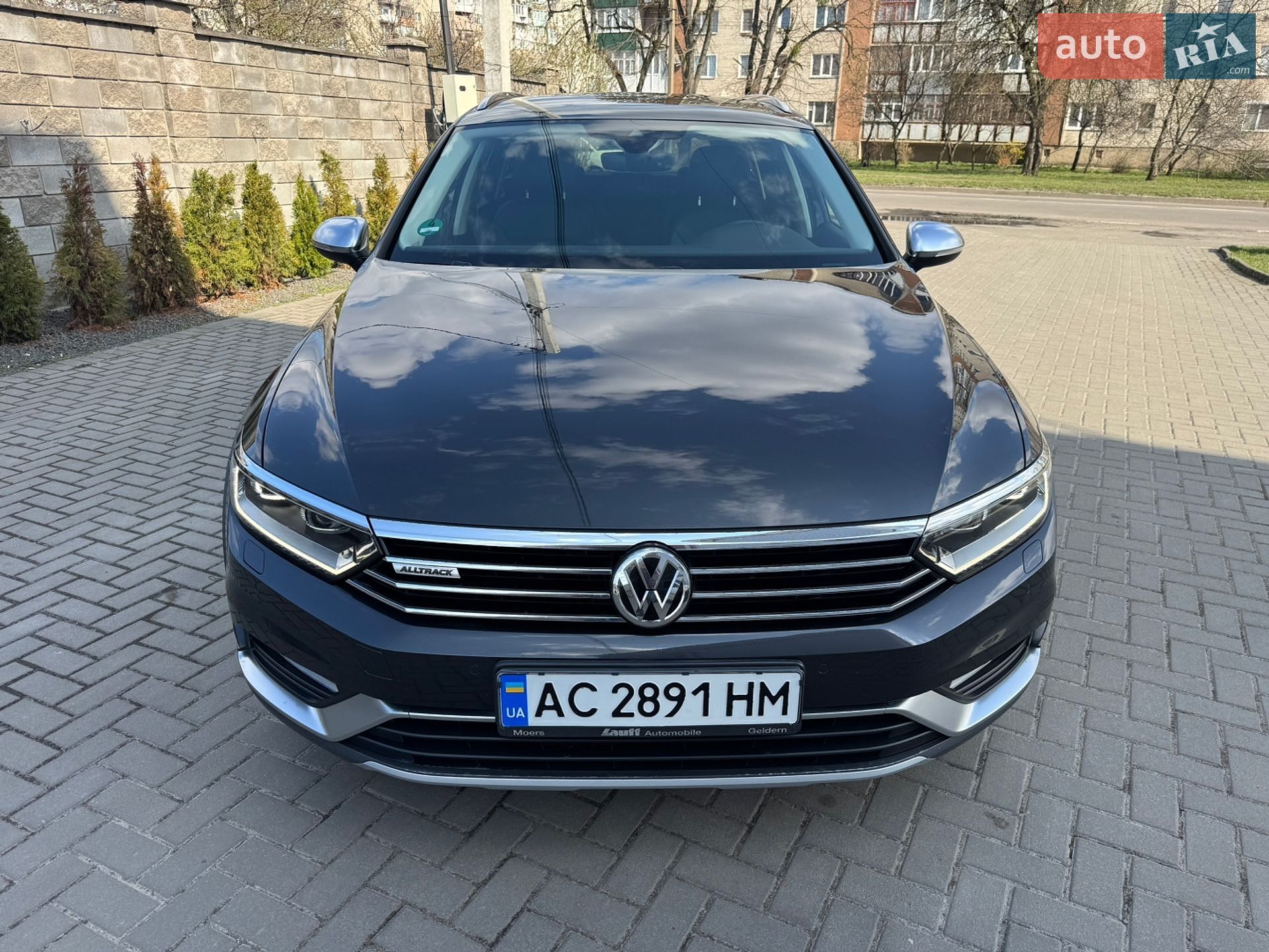 Volkswagen Passat Alltrack 2018 VIN WVWZZZ3CZKE044981 фото оголошення 10 з 37