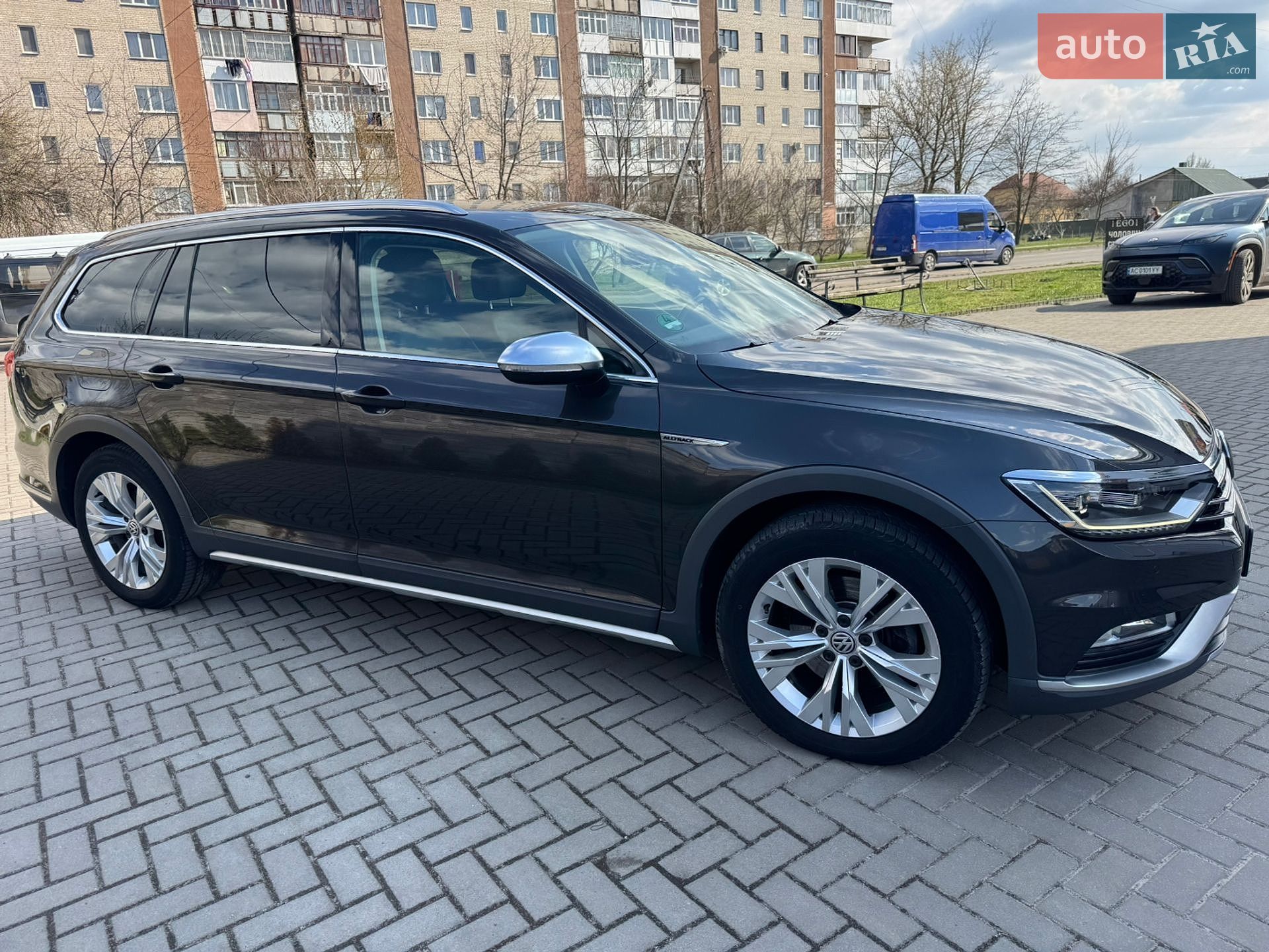 Volkswagen Passat Alltrack 2018 VIN WVWZZZ3CZKE044981 фото оголошення 5 з 37