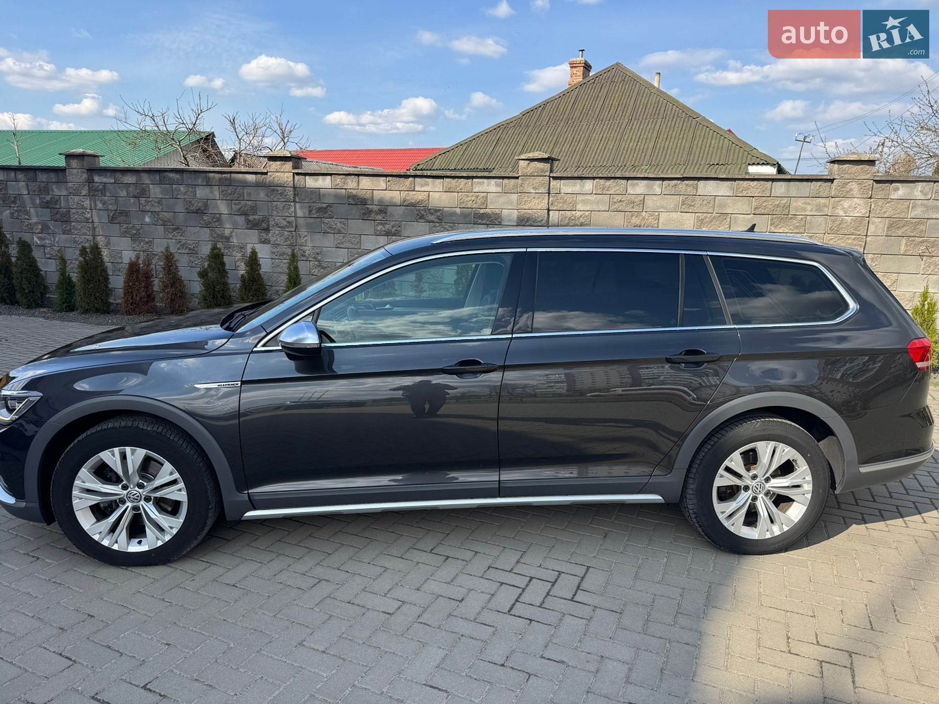 Volkswagen Passat Alltrack 2018 VIN WVWZZZ3CZKE044981 фото оголошення 8 з 37