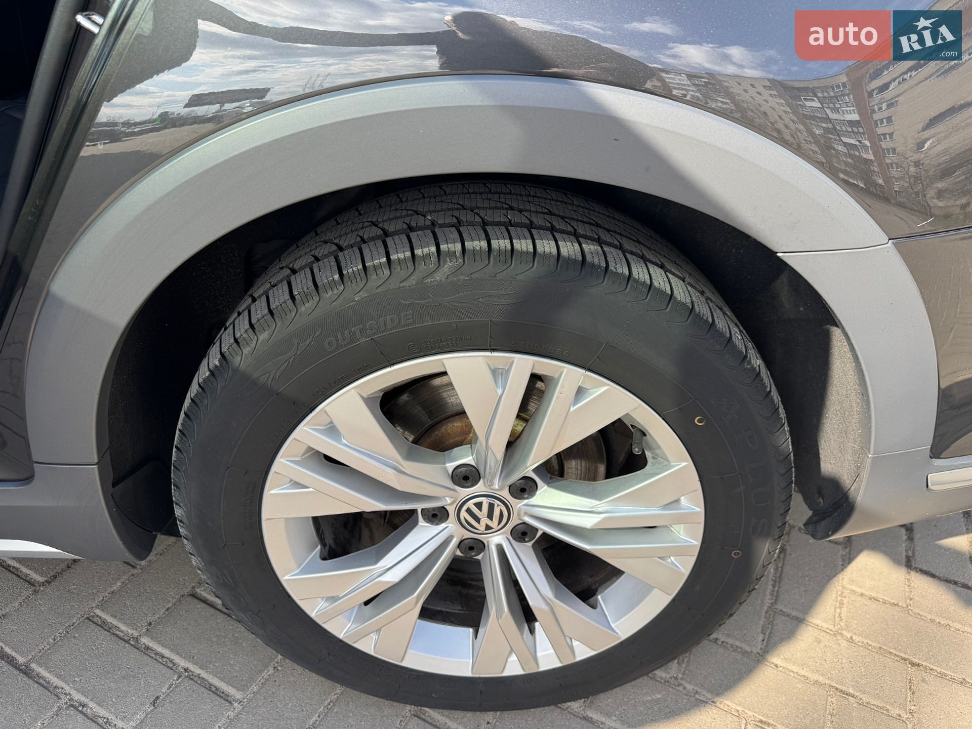 Volkswagen Passat Alltrack 2018 VIN WVWZZZ3CZKE044981 фото оголошення 18 з 37