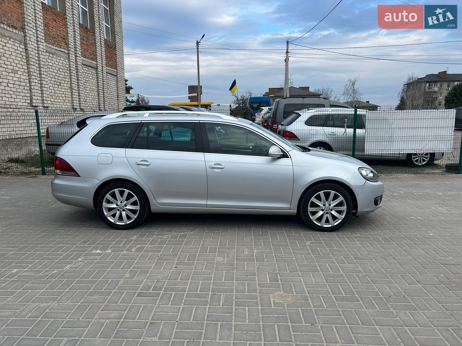 Volkswagen Golf 2011 VIN WVWZZZ1KZBM621886 фото оголошення 4 з 64