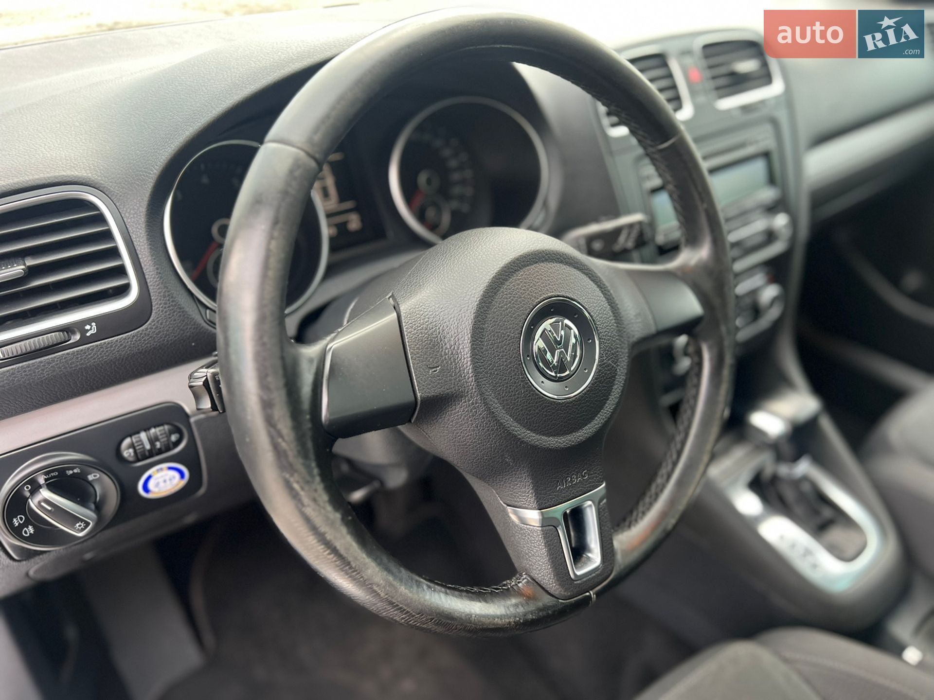 Volkswagen Golf 2011 VIN WVWZZZ1KZBM621886 фото оголошення 36 з 64