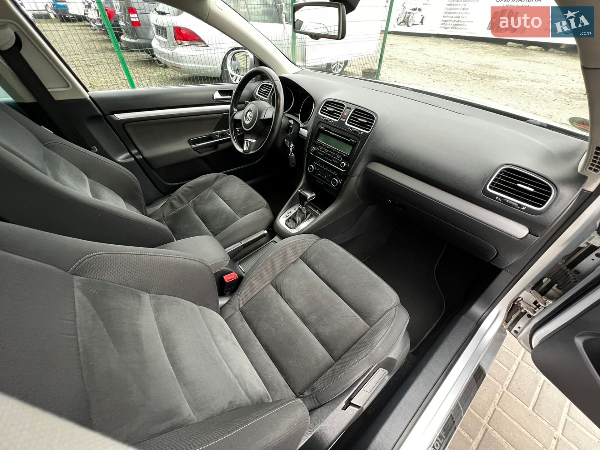 Volkswagen Golf 2011 VIN WVWZZZ1KZBM621886 фото оголошення 57 з 64