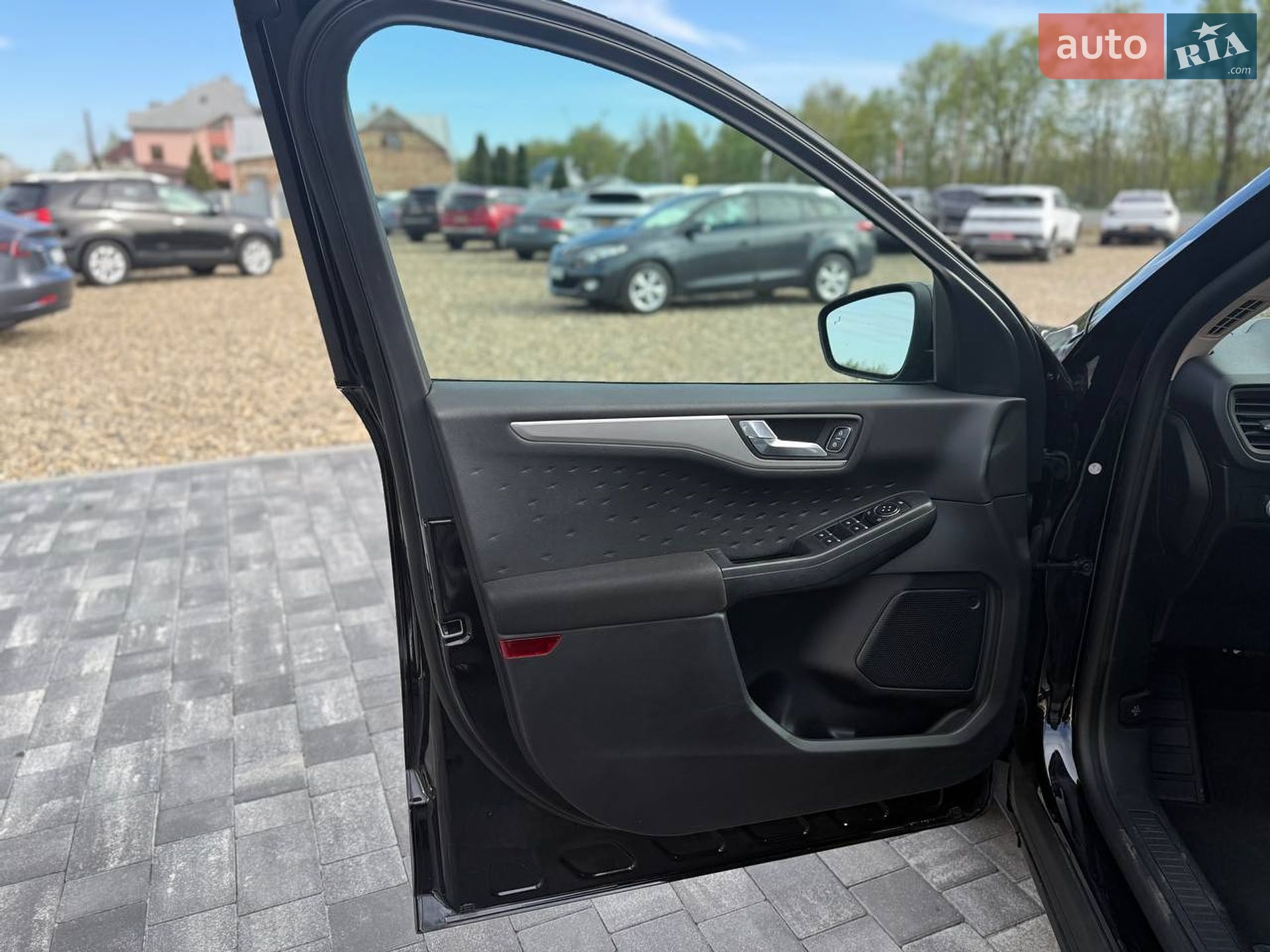 Ford Escape 2020 VIN 1FMCU9G60LUB19000 фото оголошення 14 з 21