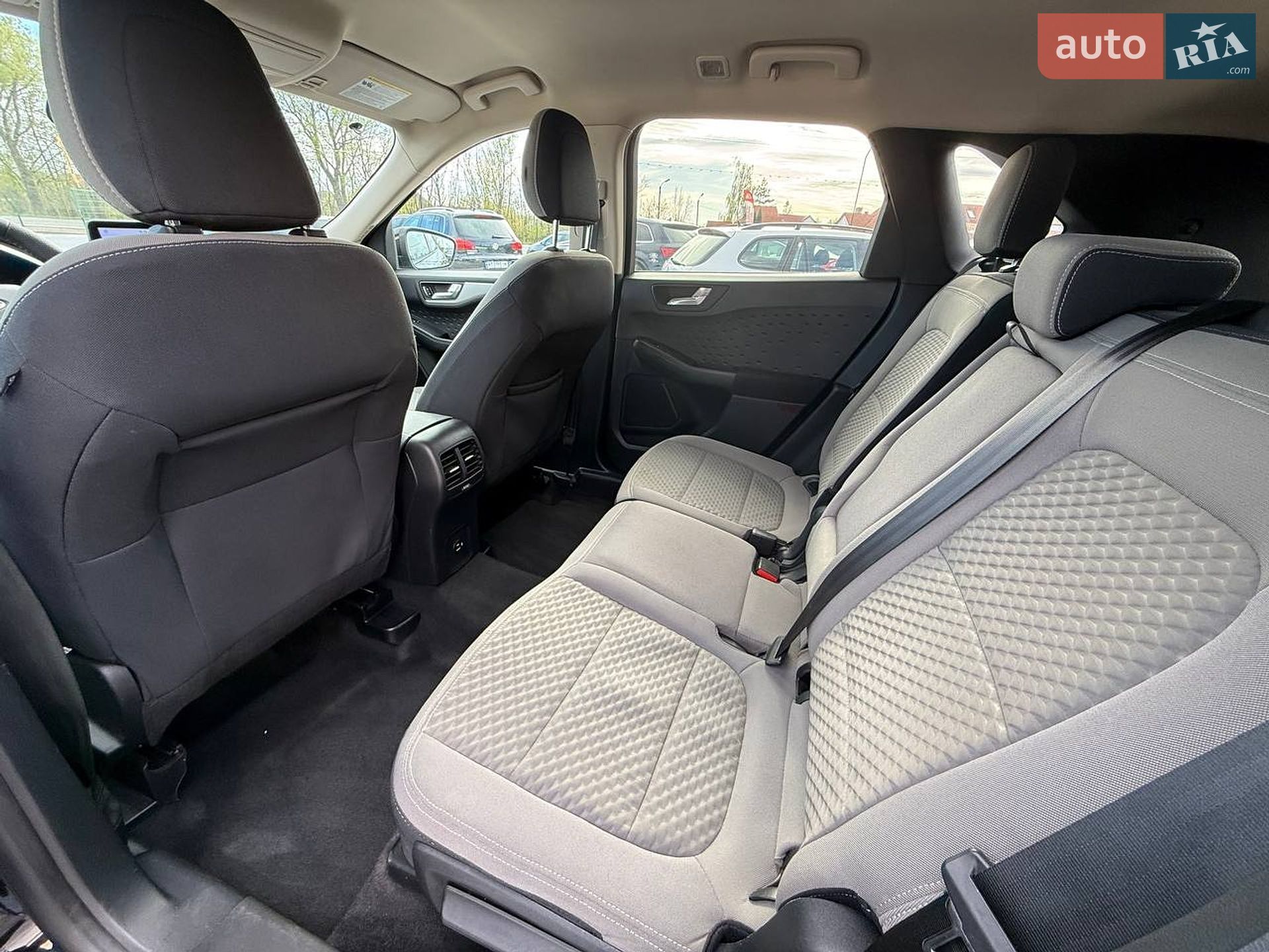 Ford Escape 2020 VIN 1FMCU9G60LUB19000 фото оголошення 20 з 21
