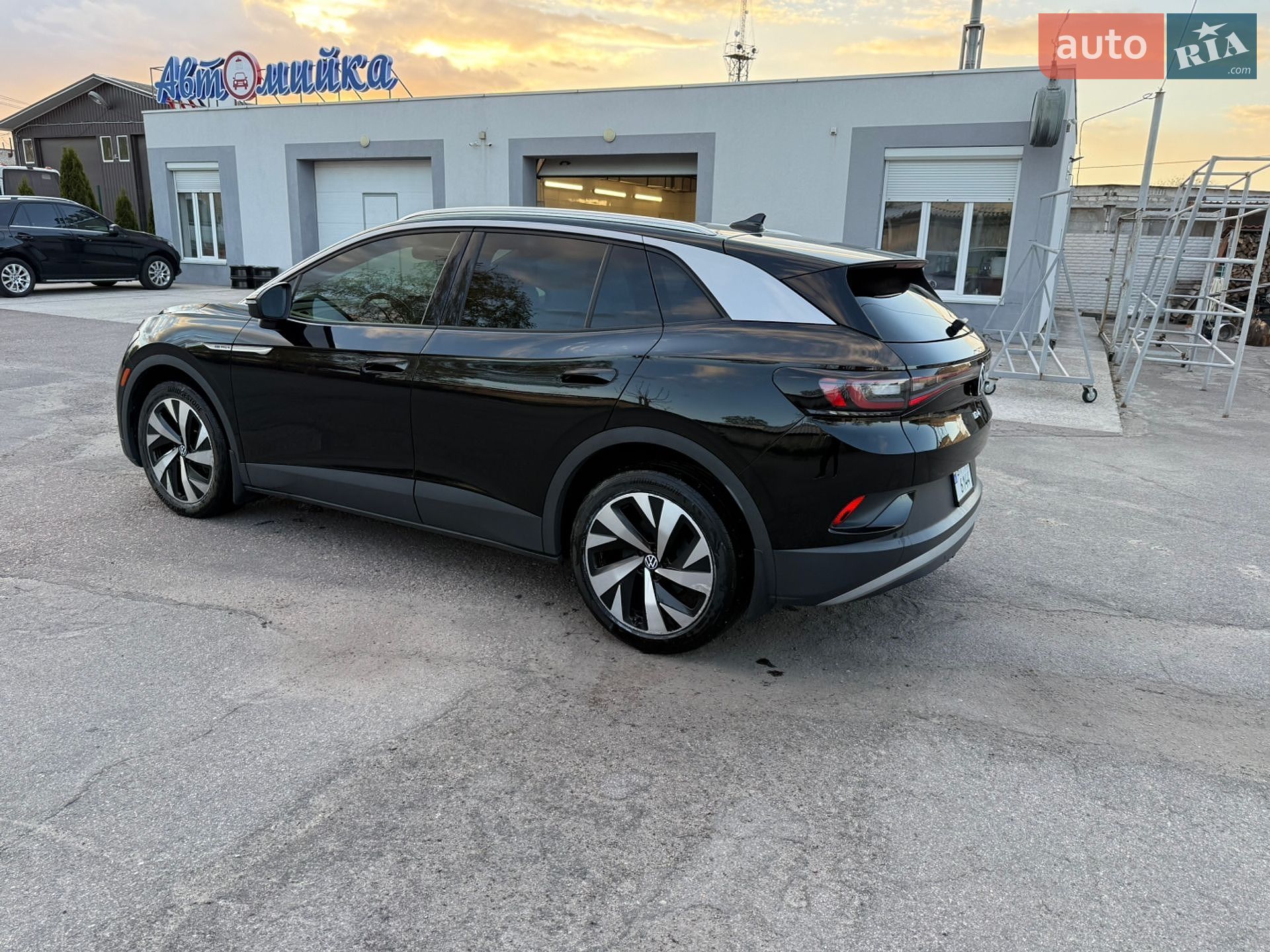 Volkswagen ID.4 2021 VIN WVGUNPE27MP061327 фото оголошення 10 з 23