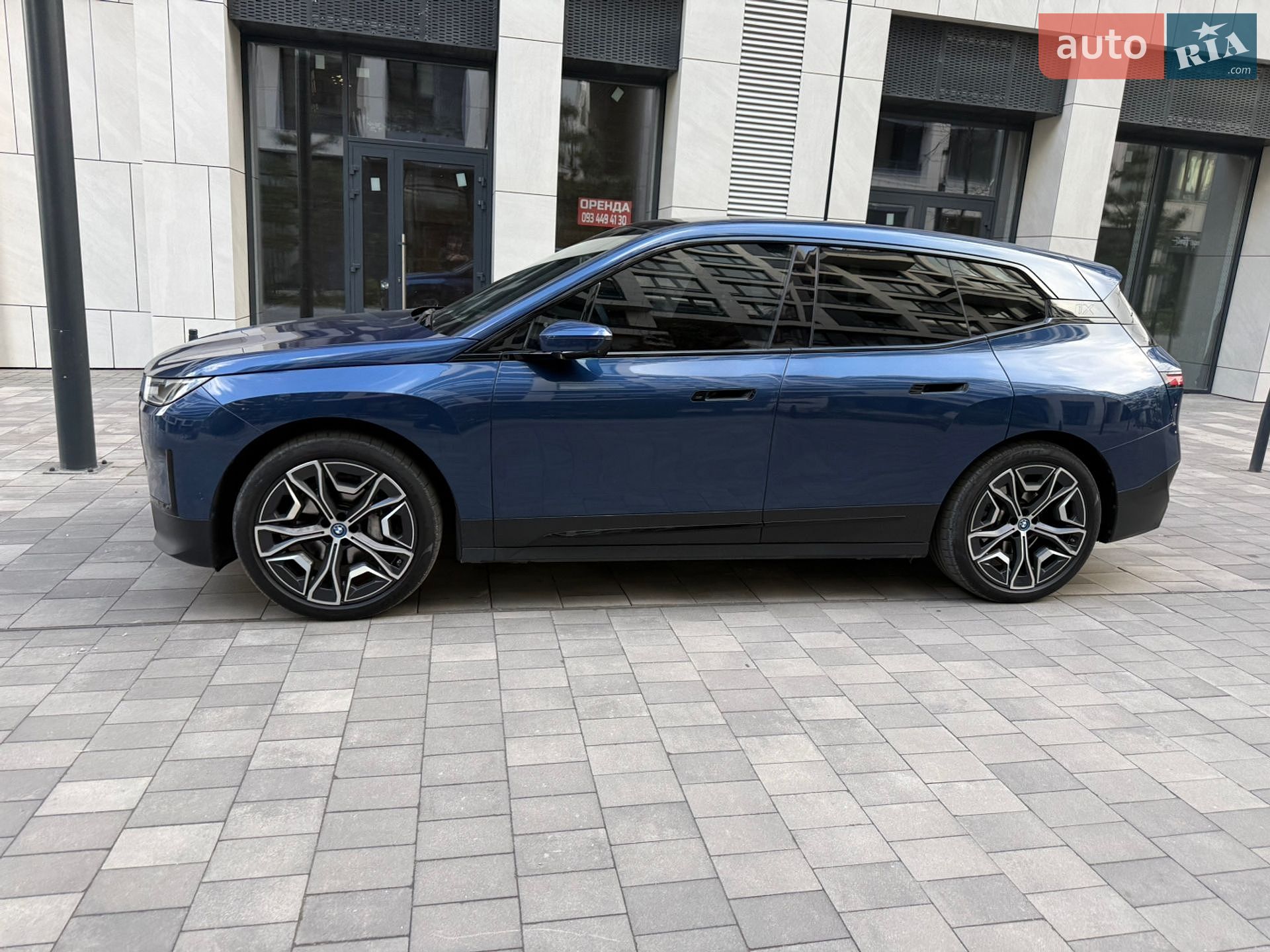 BMW iX 2022 VIN WBY21CF060CL72650 фото оголошення 4 з 27