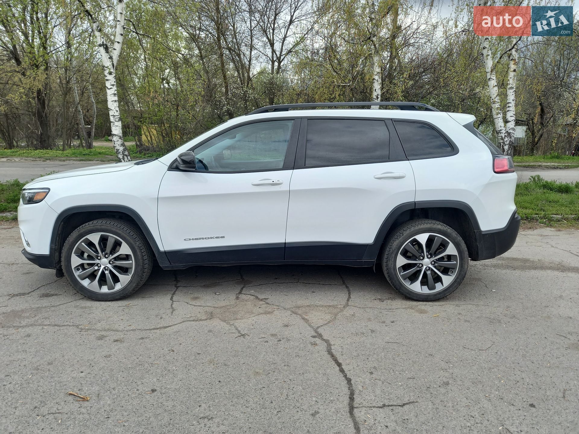 Jeep Cherokee 2022 VIN 1C4PJMDX0ND555623 фото оголошення 3 з 26