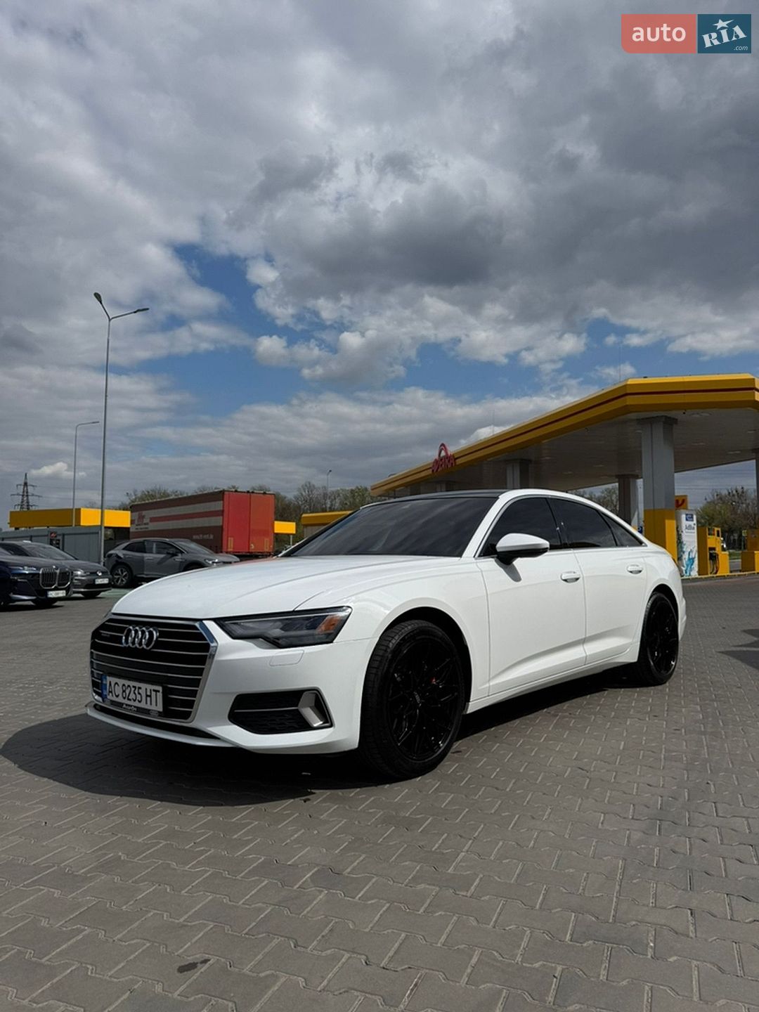 Audi A6 2019 VIN WAUD8AF24KN127510 фото оголошення 11 з 68