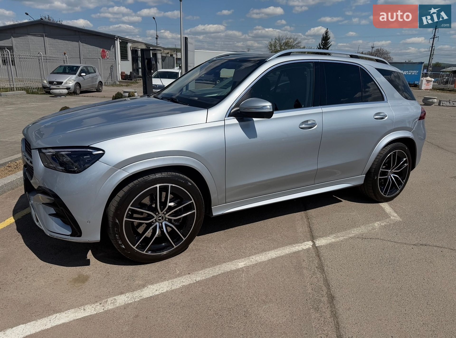 Mercedes-Benz GLE-Class 2023 VIN W1NFB5KB2PB031368 фото оголошення 5 з 36