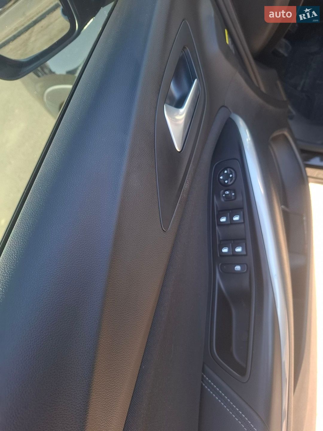 Opel Grandland X 2019 VIN W0VZCYHZ2KS177033 фото оголошення 5 з 9