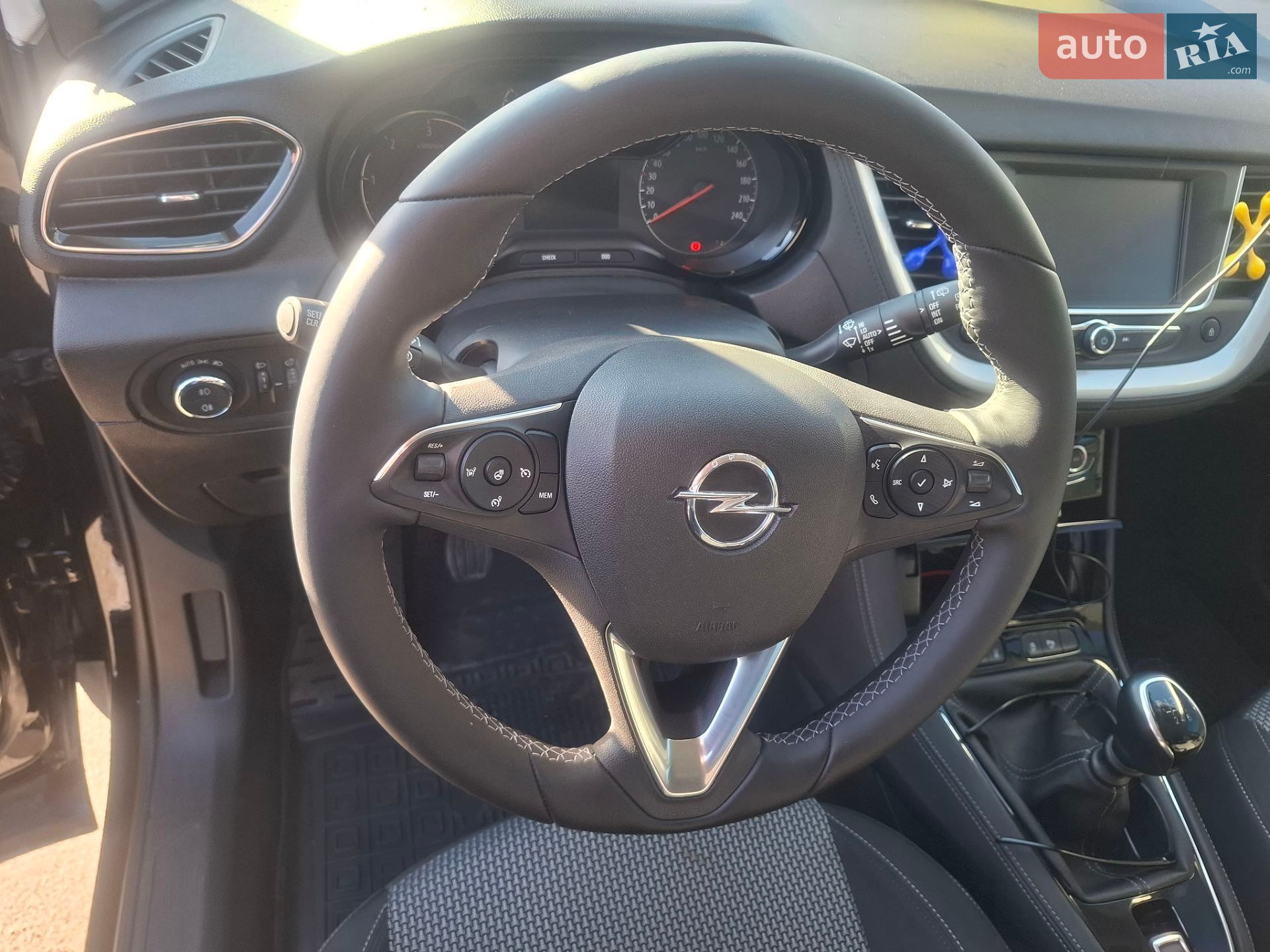 Opel Grandland X 2019 VIN W0VZCYHZ2KS177033 фото оголошення 6 з 9
