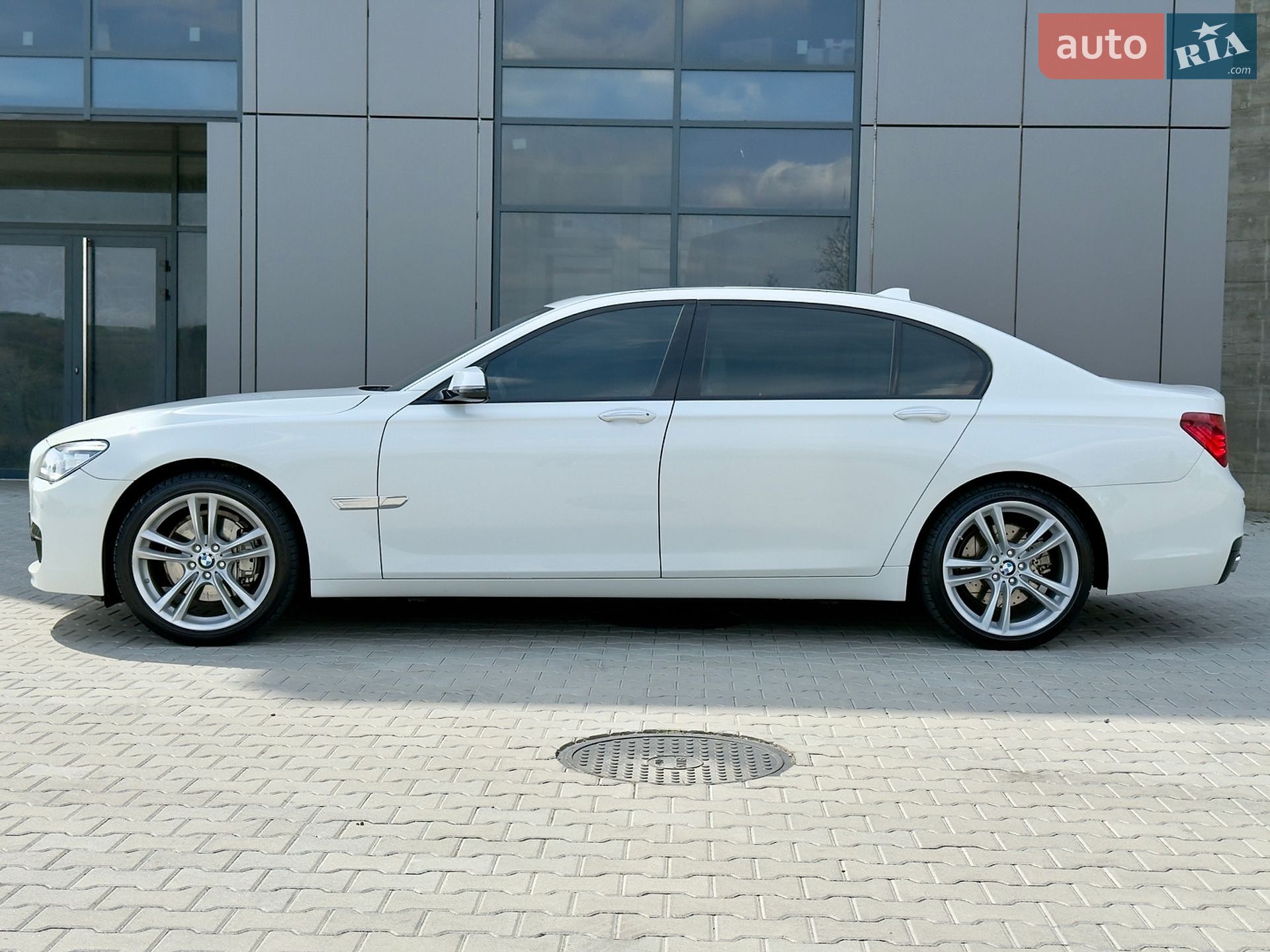 BMW 7 Series 2013 VIN WBAYE4C54DD137439 фото оголошення 6 з 67