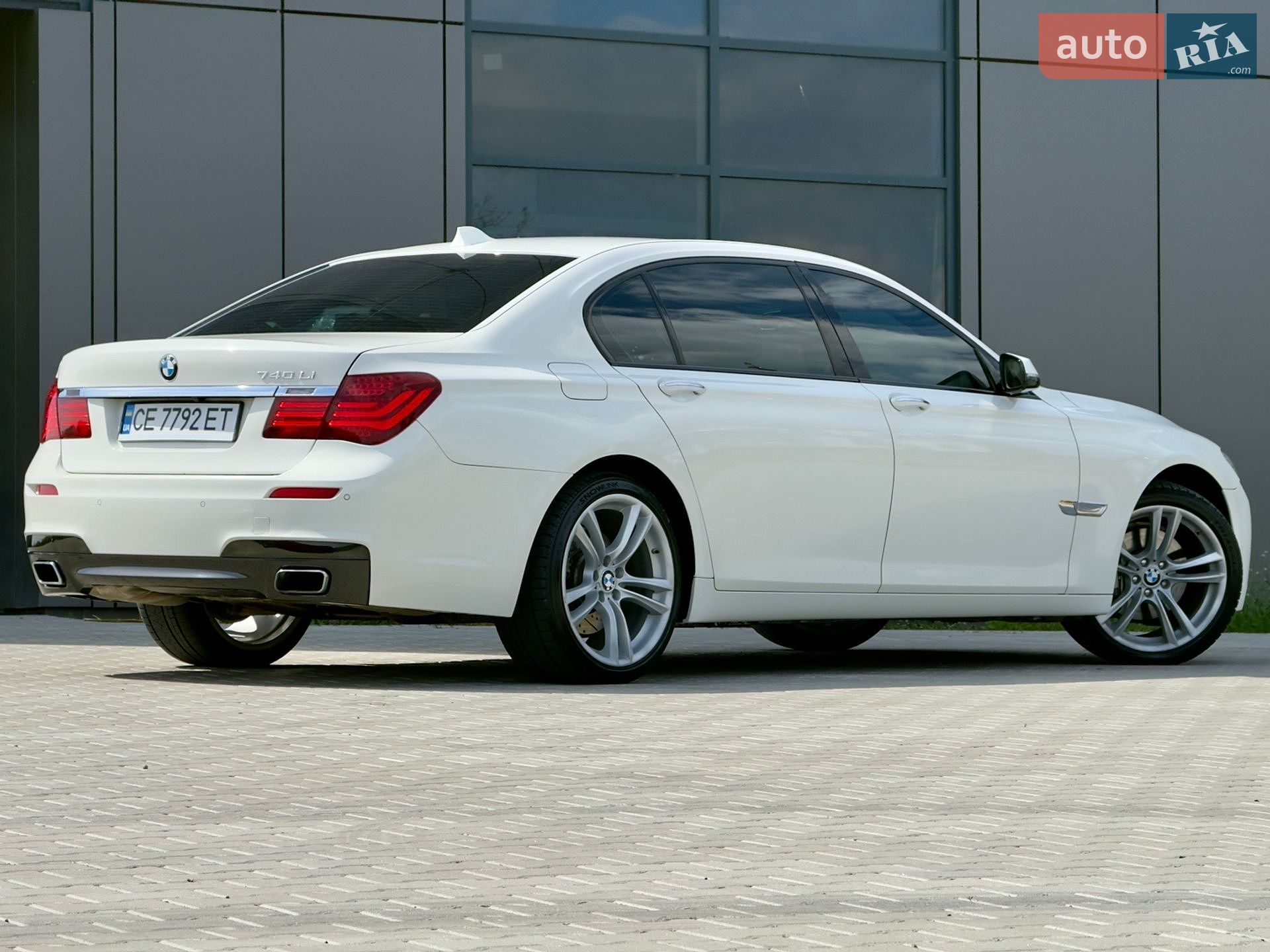 BMW 7 Series 2013 VIN WBAYE4C54DD137439 фото оголошення 2 з 67