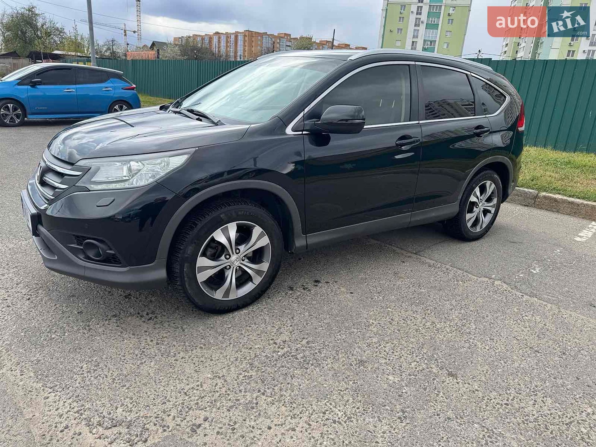 Honda CR-V 2014 VIN SHSRE6890EU000594 фото оголошення 3 з 22