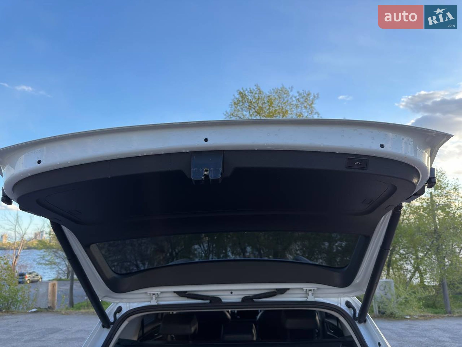 Skoda Kodiaq 2017 VIN TMBLJ4NS2JB400241 фото оголошення 21 з 34