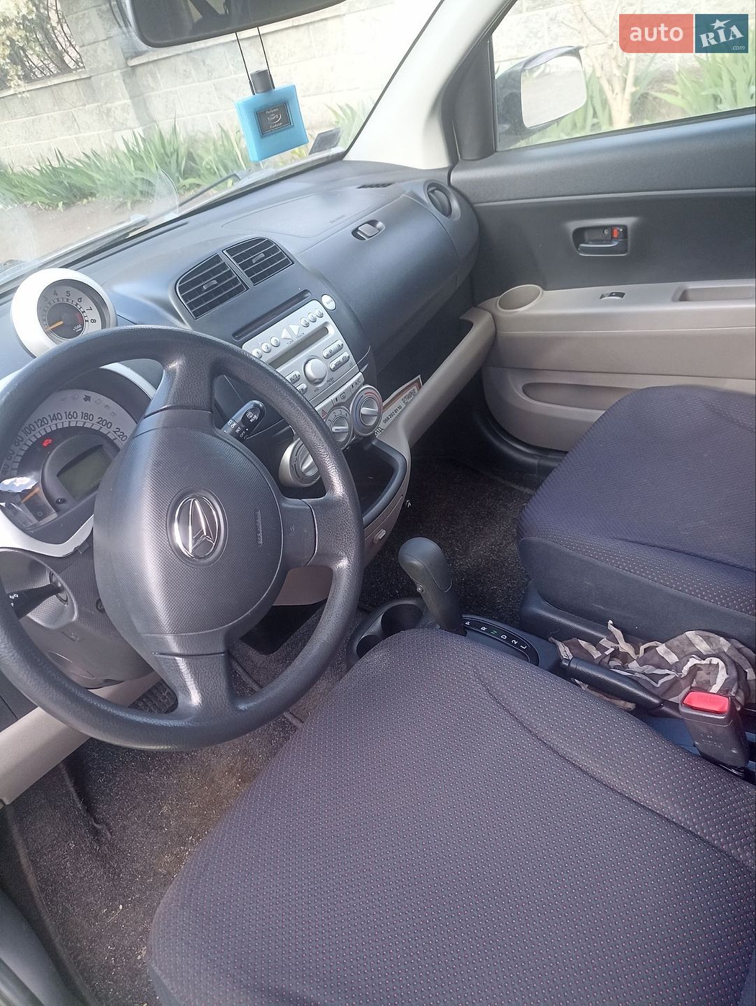 Daihatsu Sirion 2005 VIN JDAM301S001019478 фото оголошення 7 з 13