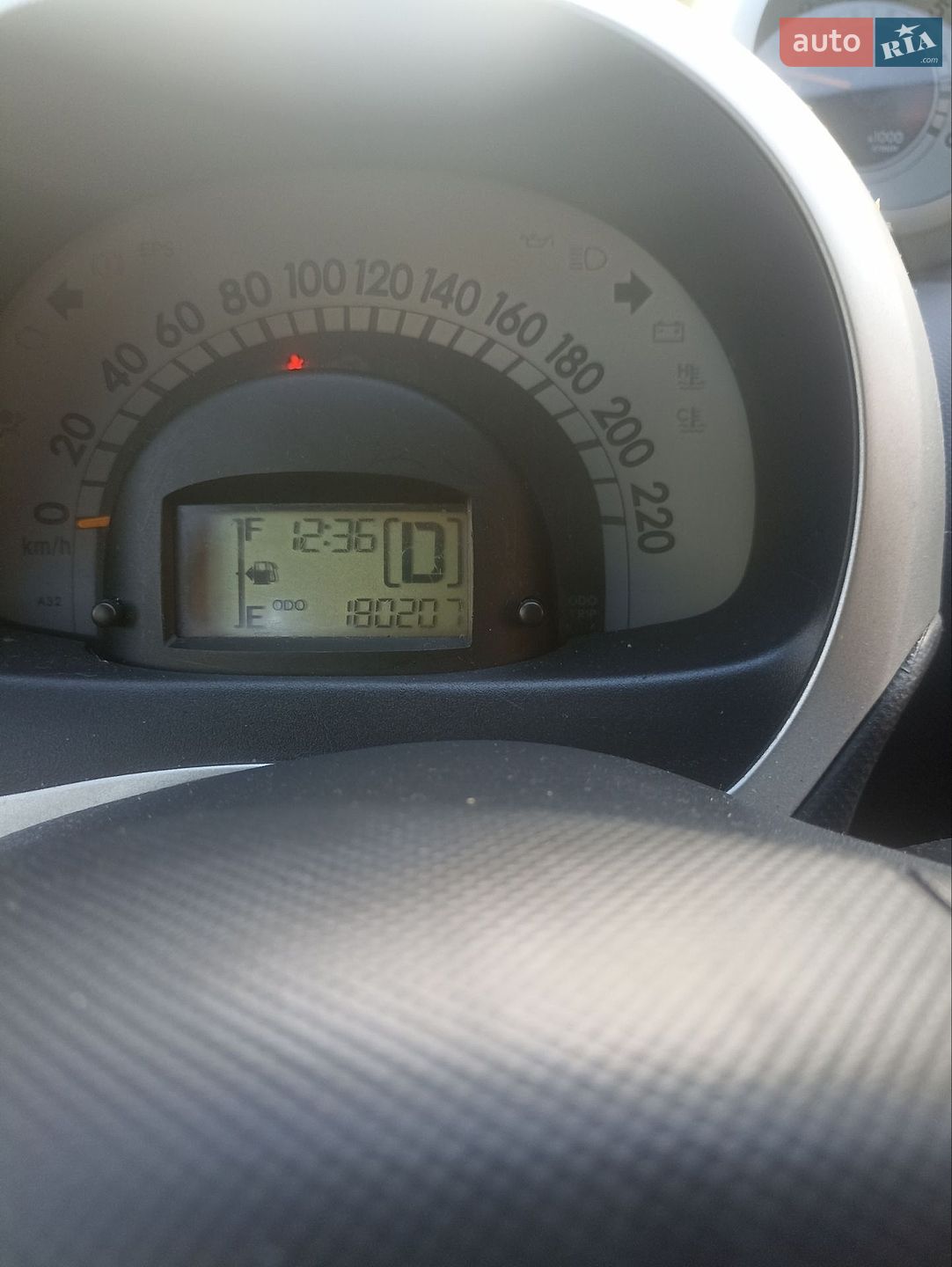 Daihatsu Sirion 2005 VIN JDAM301S001019478 фото оголошення 2 з 13
