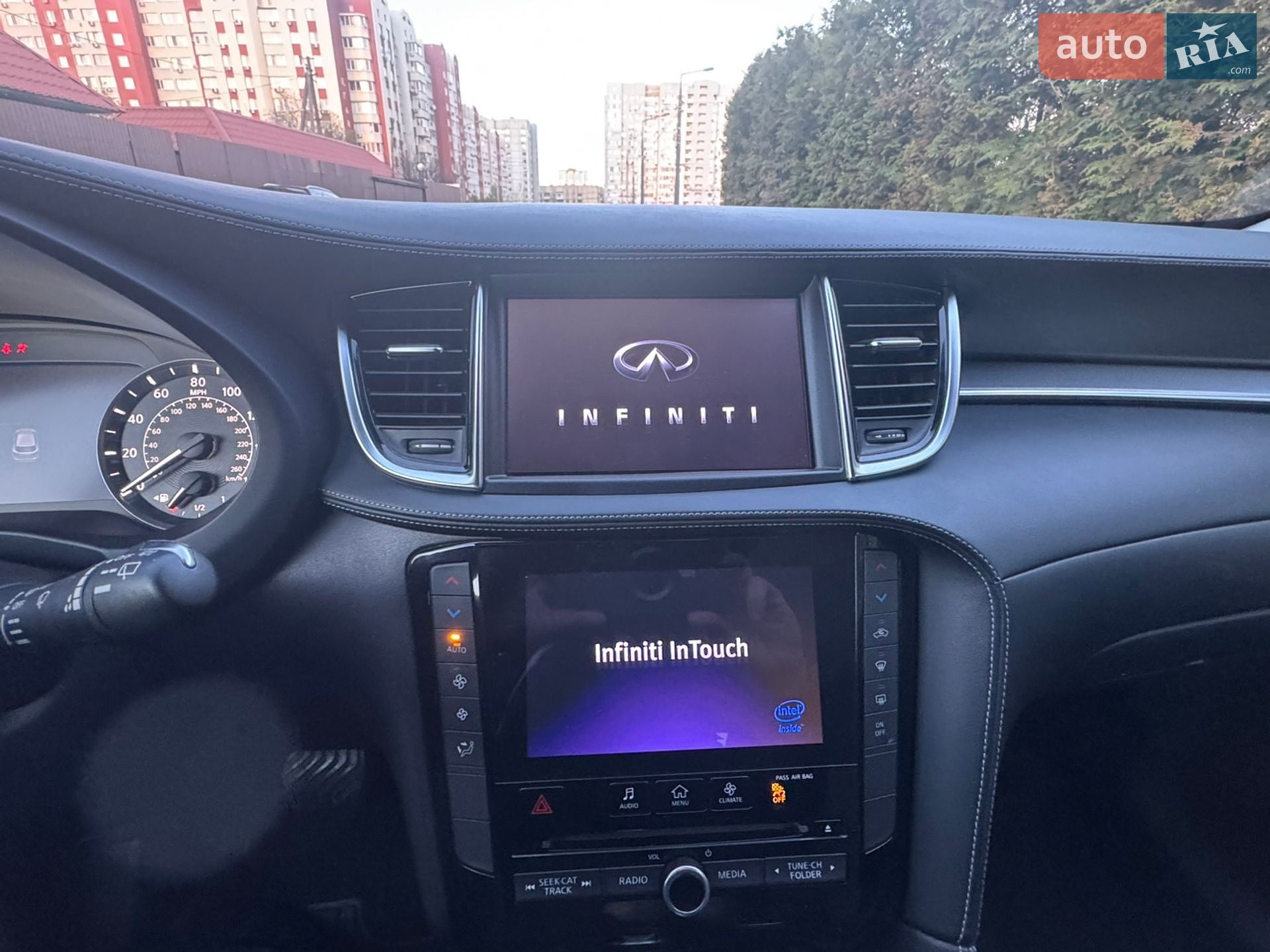 Infiniti QX50 2018 VIN 3PCAJ5M35KF125910 фото оголошення 42 з 76