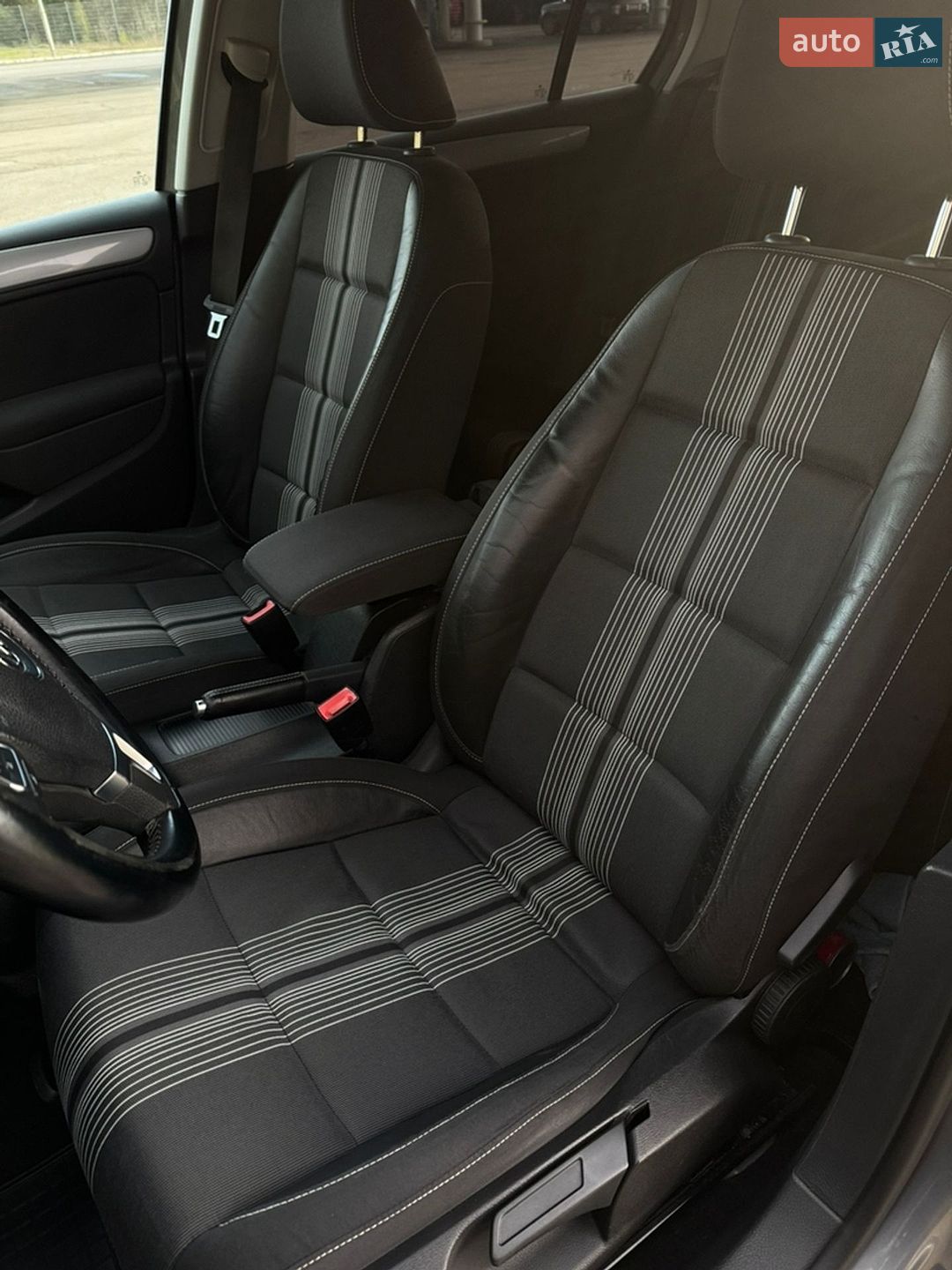 Volkswagen Golf 2012 VIN WVWZZZ1KZCW250682 фото оголошення 18 з 64