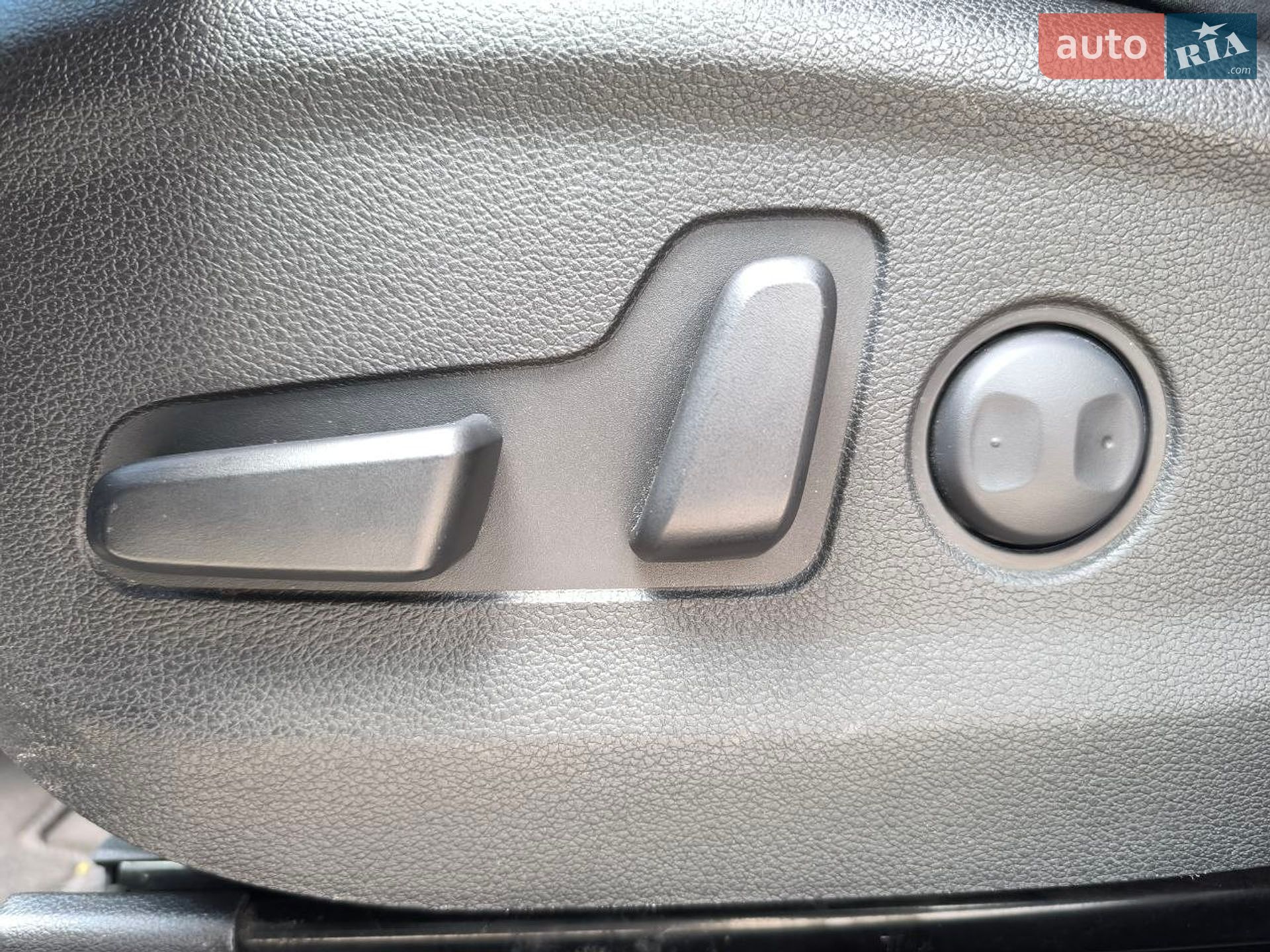 Hyundai Tucson 2015 VIN KM8J3CA27GU134158 фото оголошення 16 з 21