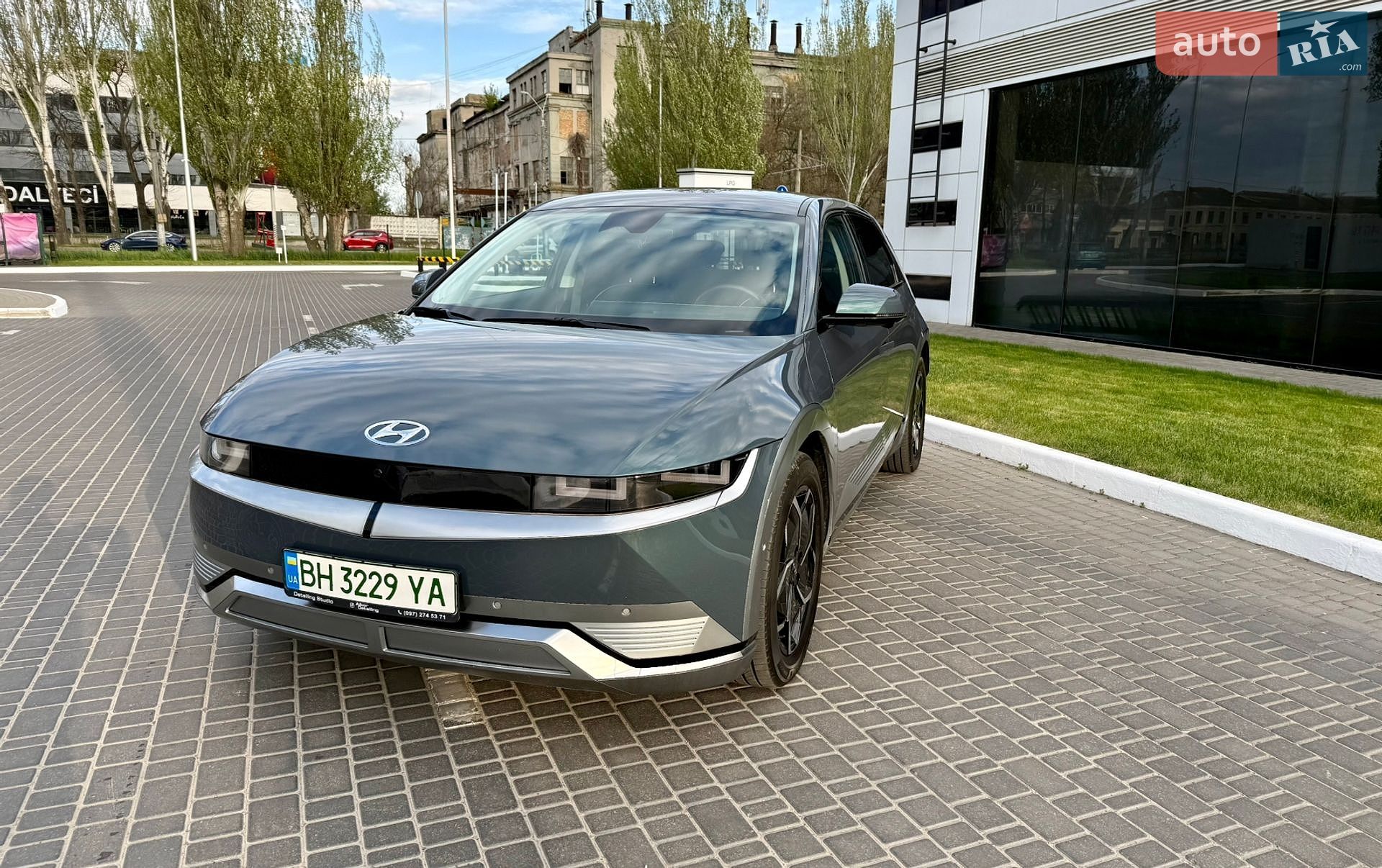 Hyundai Ioniq 5 2021 VIN KMHKR81BFNU030905 фото оголошення 4 з 25