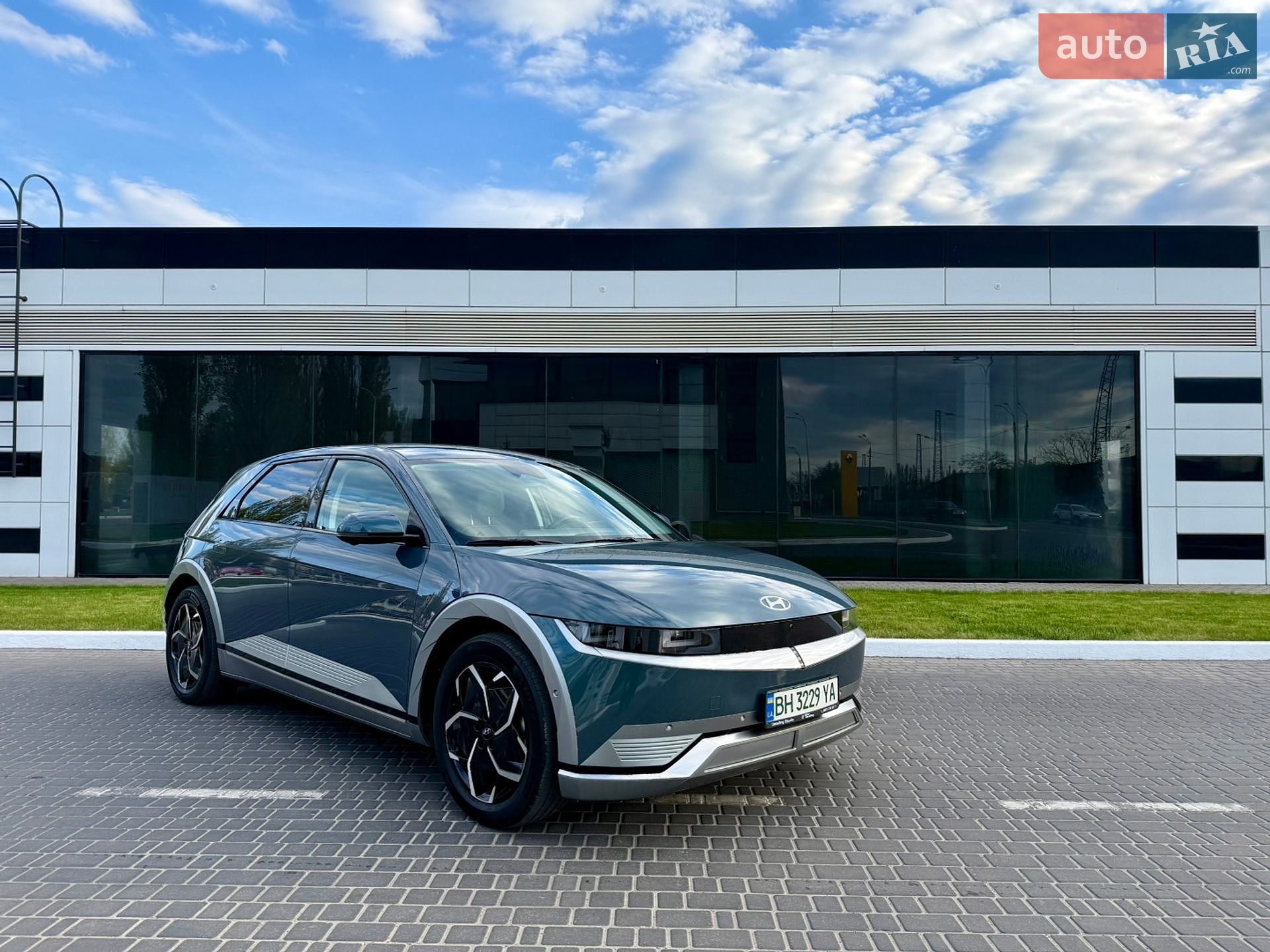 Hyundai Ioniq 5 2021 VIN KMHKR81BFNU030905 фото оголошення 5 з 25