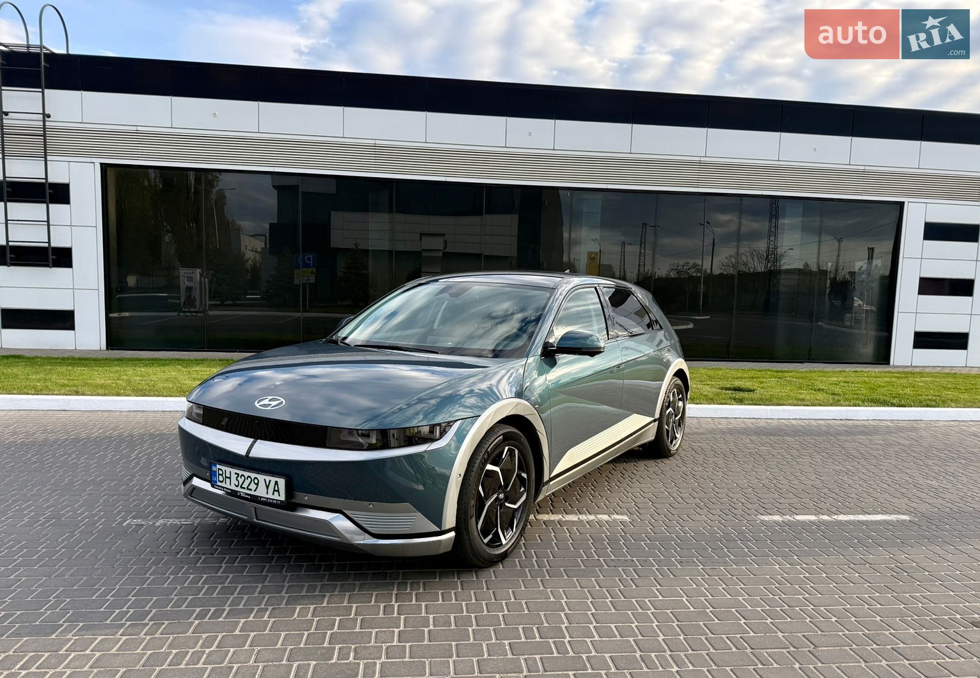 Hyundai Ioniq 5 2021 VIN KMHKR81BFNU030905 фото оголошення 6 з 25
