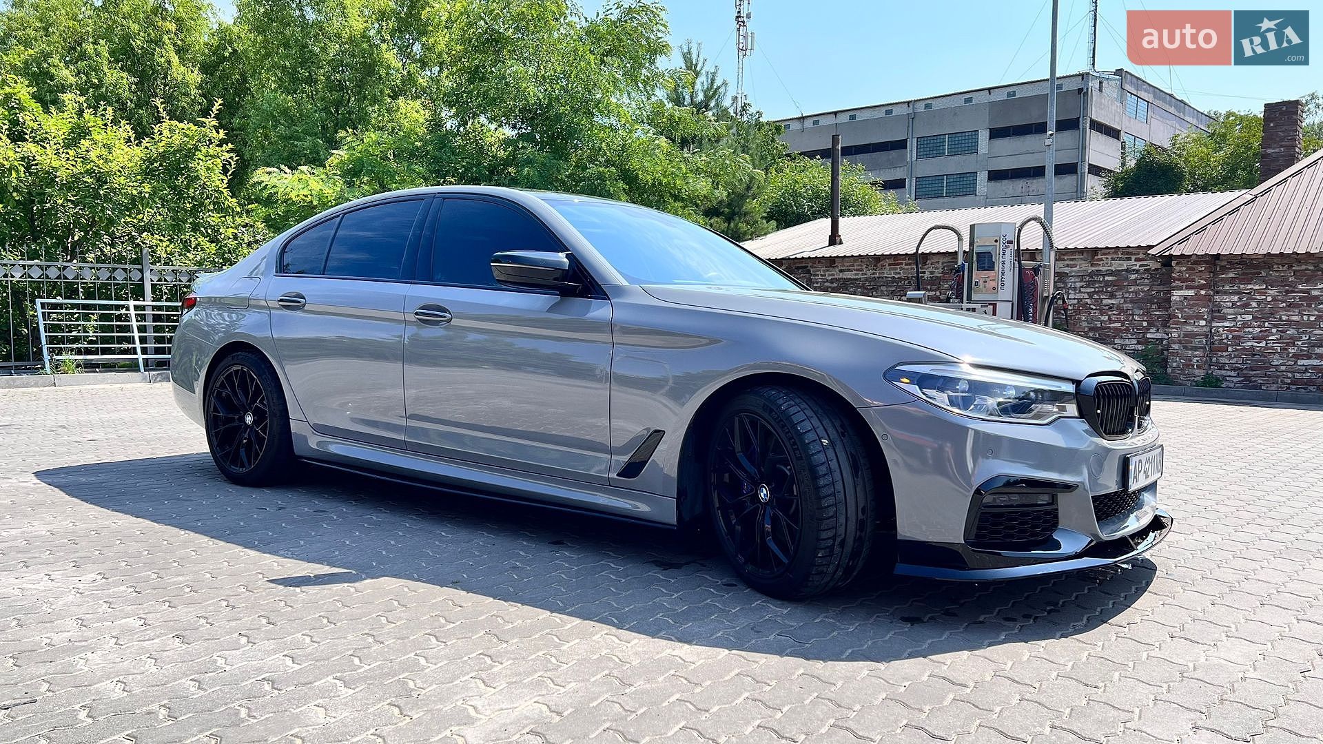 BMW 5 Series 2017 VIN WBAJE5C39HG916880 фото оголошення 15 з 20