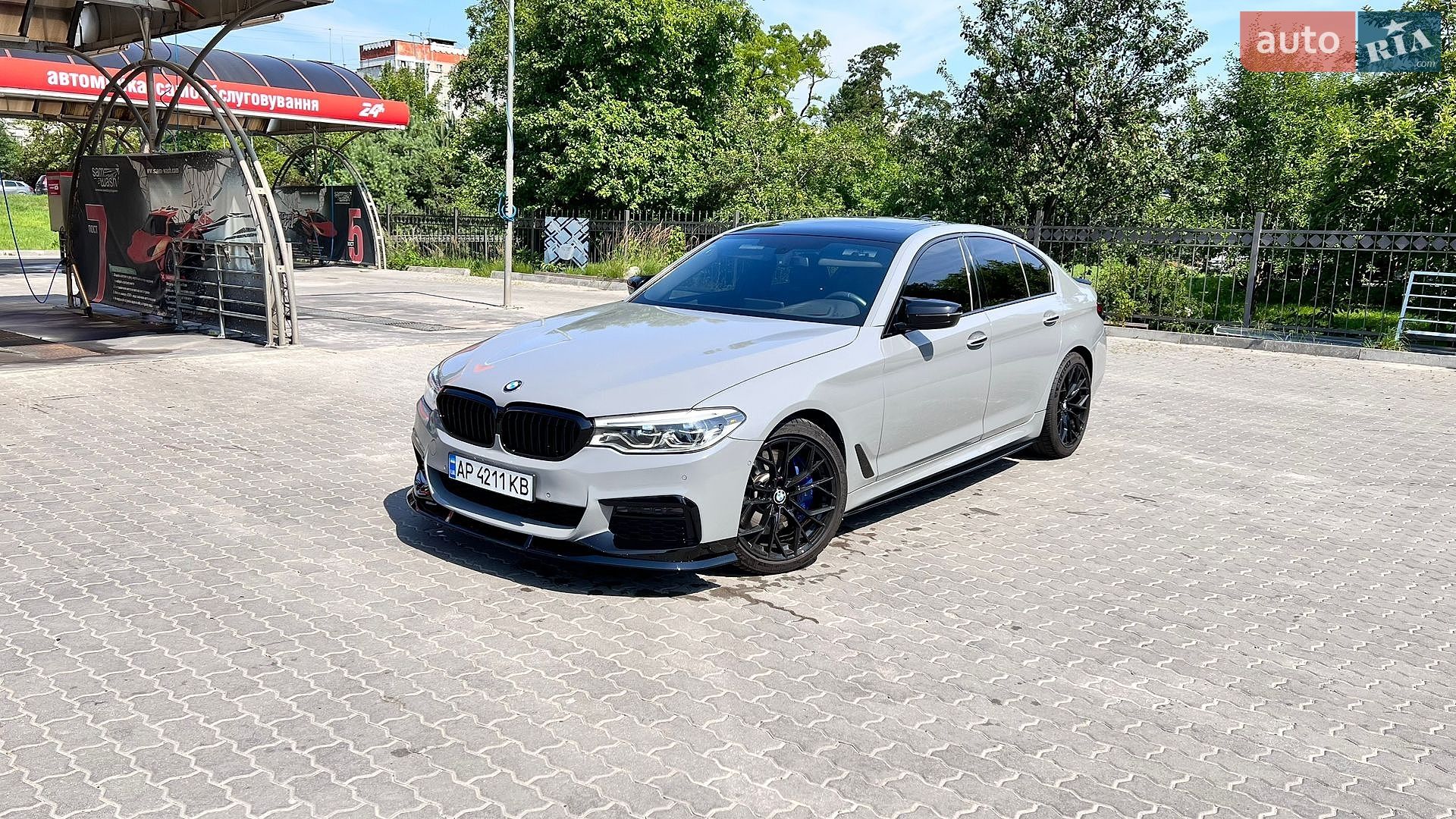 BMW 5 Series 2017 VIN WBAJE5C39HG916880 фото оголошення 17 з 20