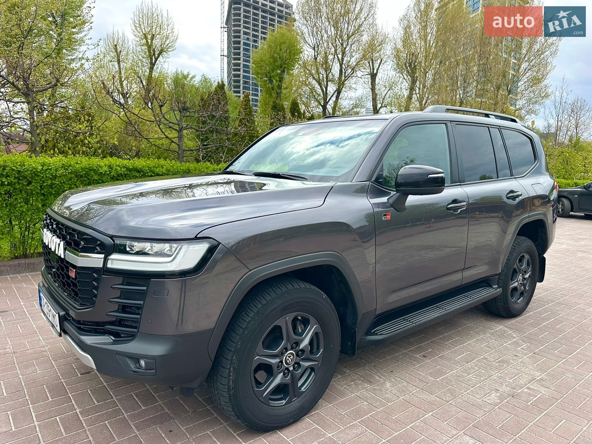 Toyota Land Cruiser 2023 VIN JTMAAABJ104042943 фото оголошення 44 з 44