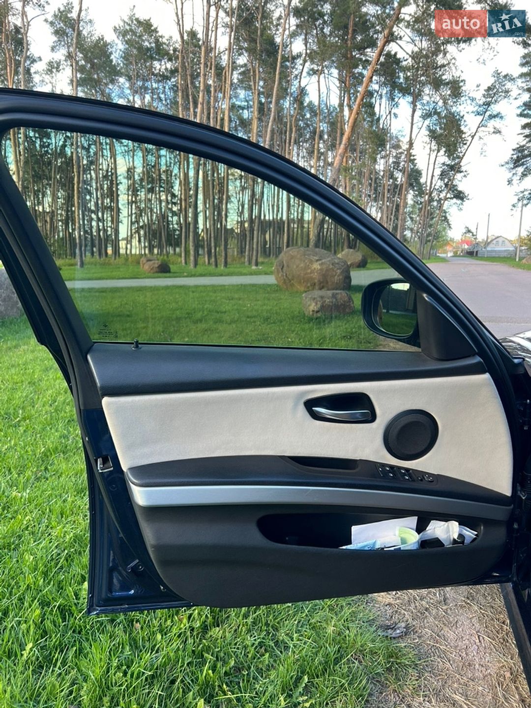 BMW 3 Series 2010 VIN WBAUY51000A886799 фото оголошення 13 з 64
