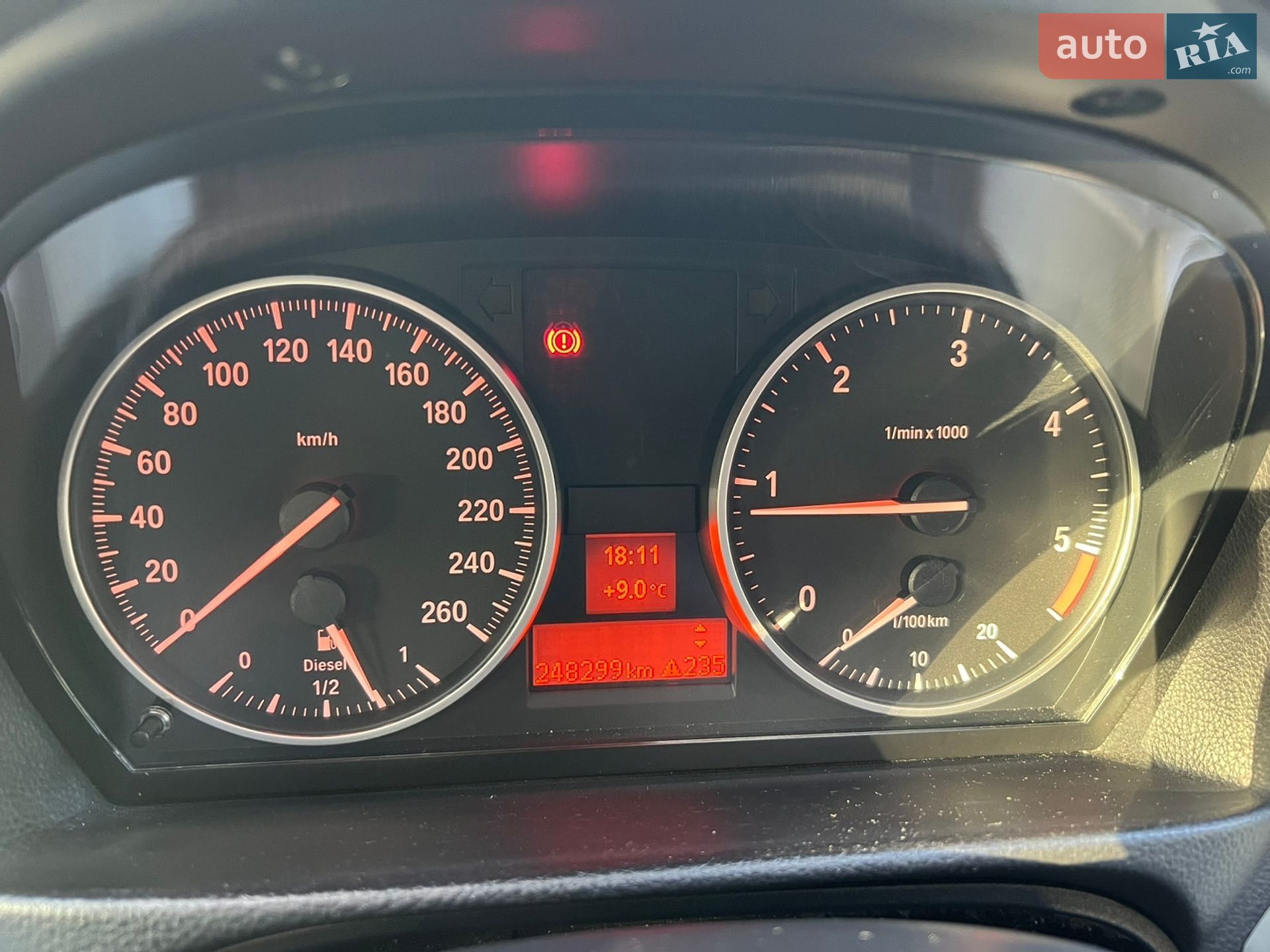 BMW 3 Series 2010 VIN WBAUY51000A886799 фото оголошення 63 з 64