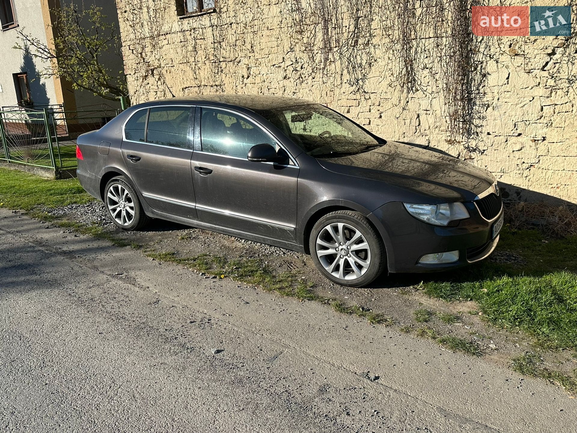 Skoda Superb 2009 VIN TMBAE73T499028204 фото оголошення 3 з 18