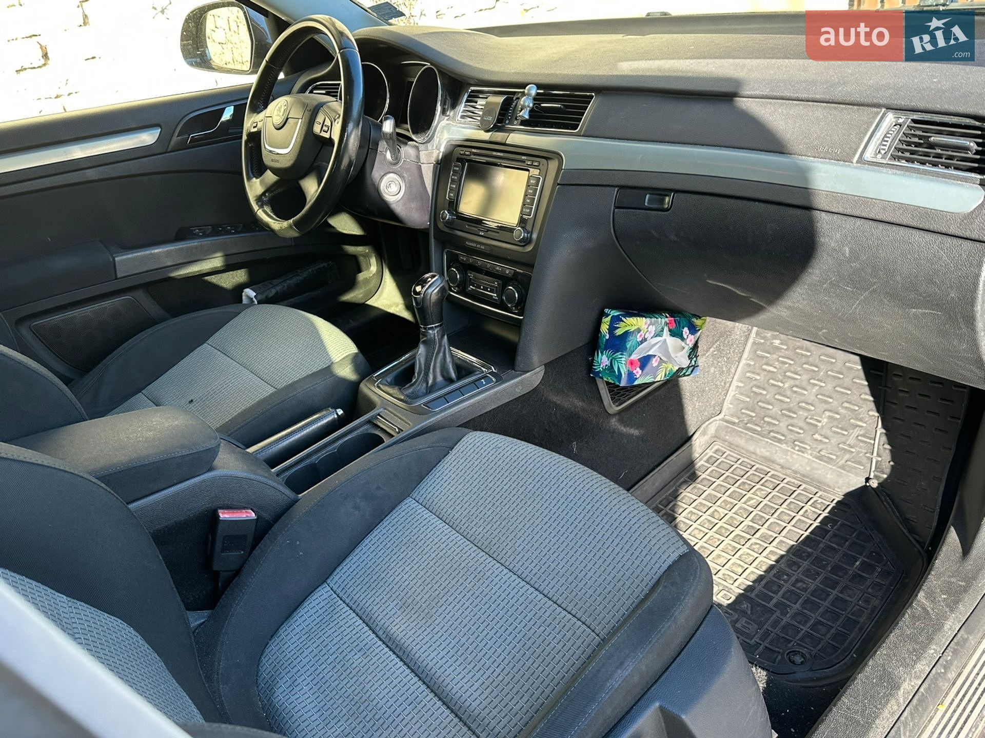 Skoda Superb 2009 VIN TMBAE73T499028204 фото оголошення 6 з 18