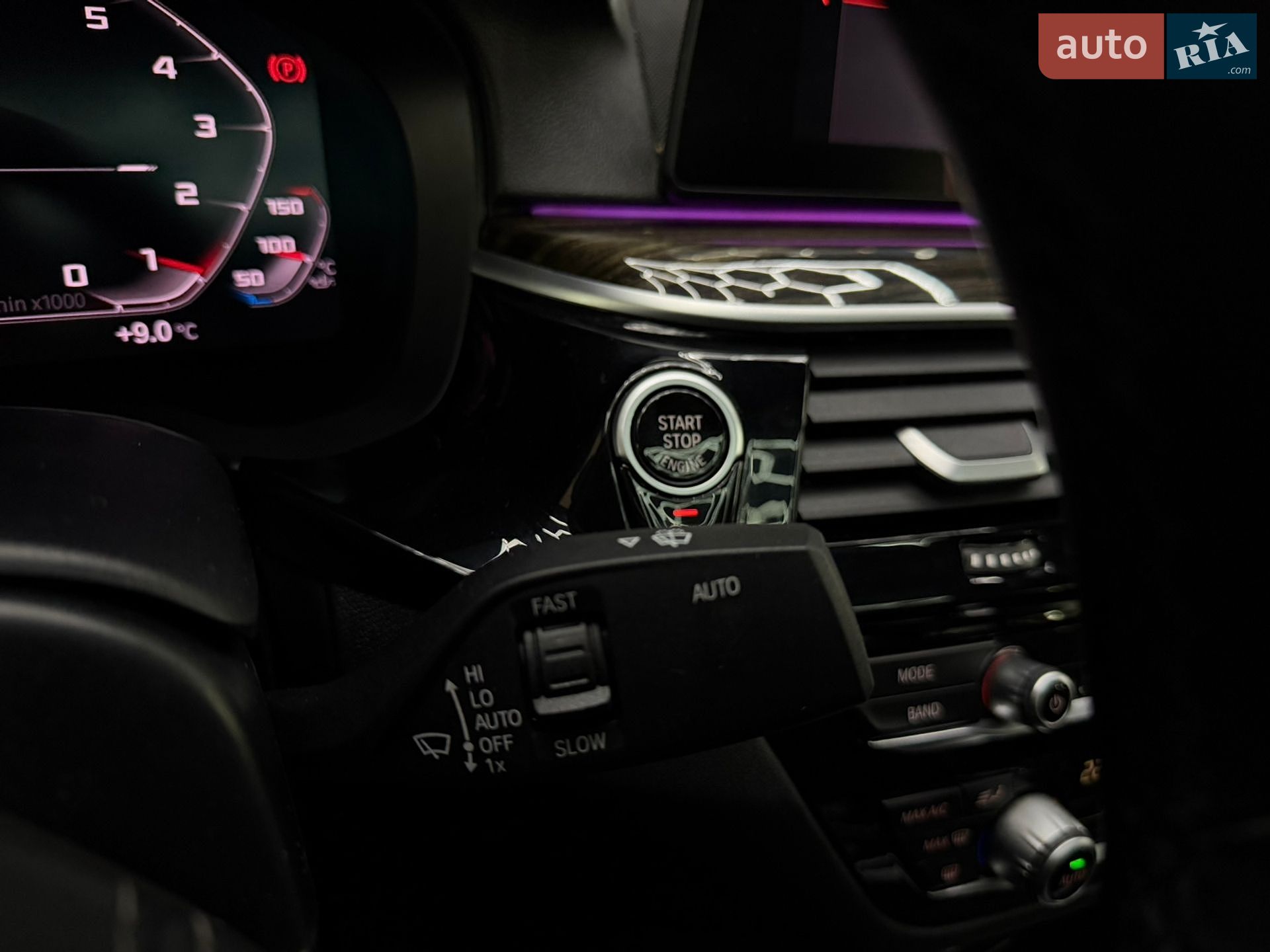 BMW 5 Series 2019 VIN WBAJR3C09LWW60804 фото оголошення 19 з 43