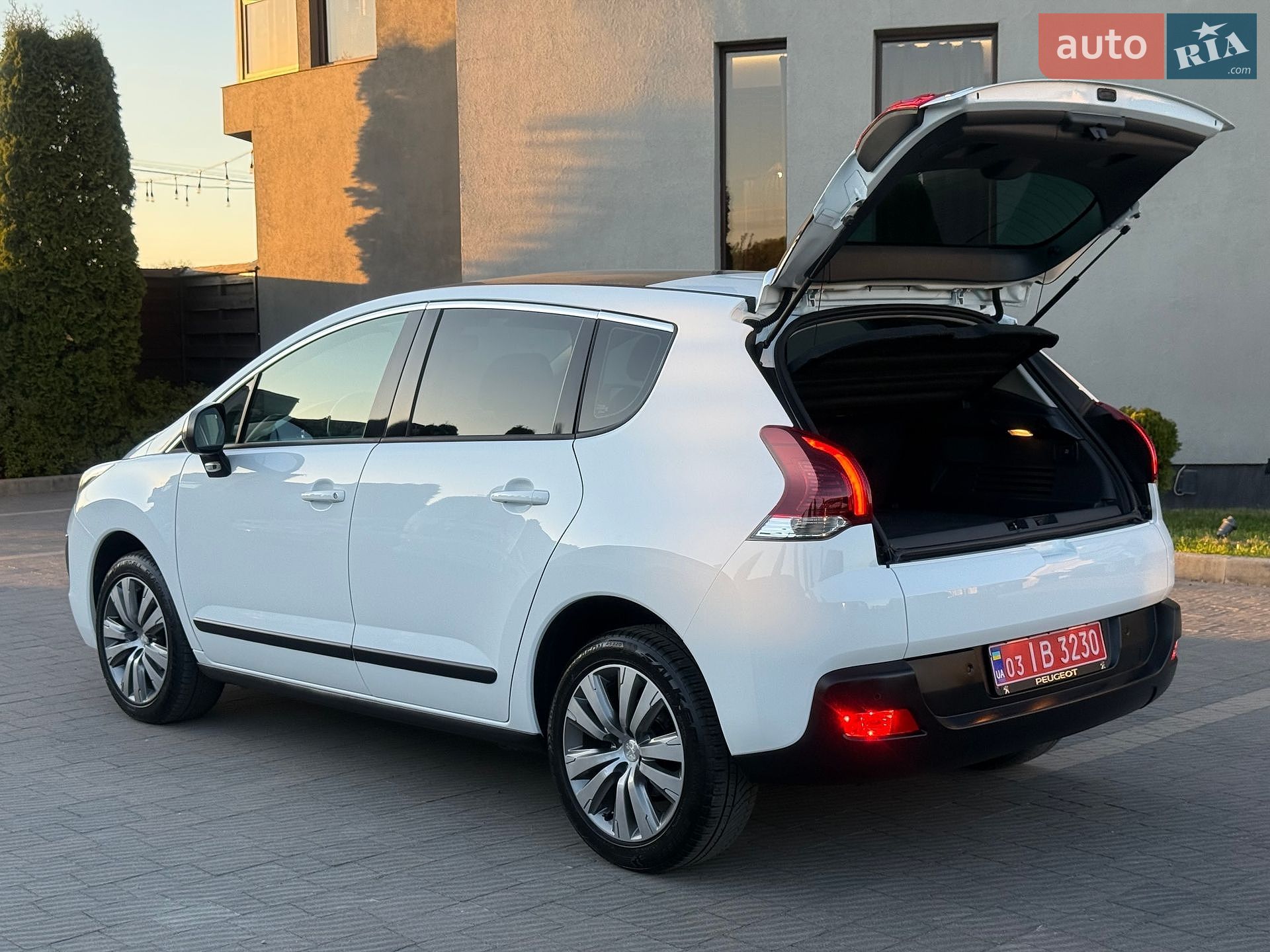 Peugeot 3008 2016 VIN VF30UBHZTFS187567 фото оголошення 11 з 83