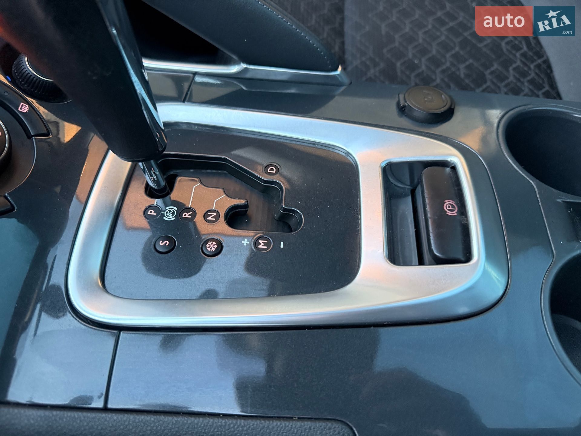 Peugeot 3008 2016 VIN VF30UBHZTFS187567 фото оголошення 53 з 83
